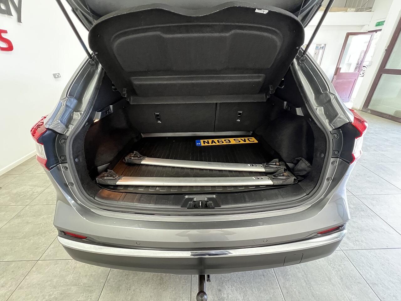 Nissan Qashqai view 17