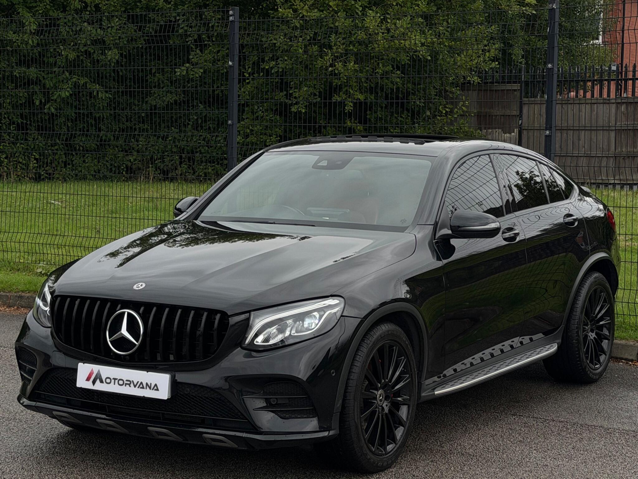 Mercedes-Benz GLC view 5