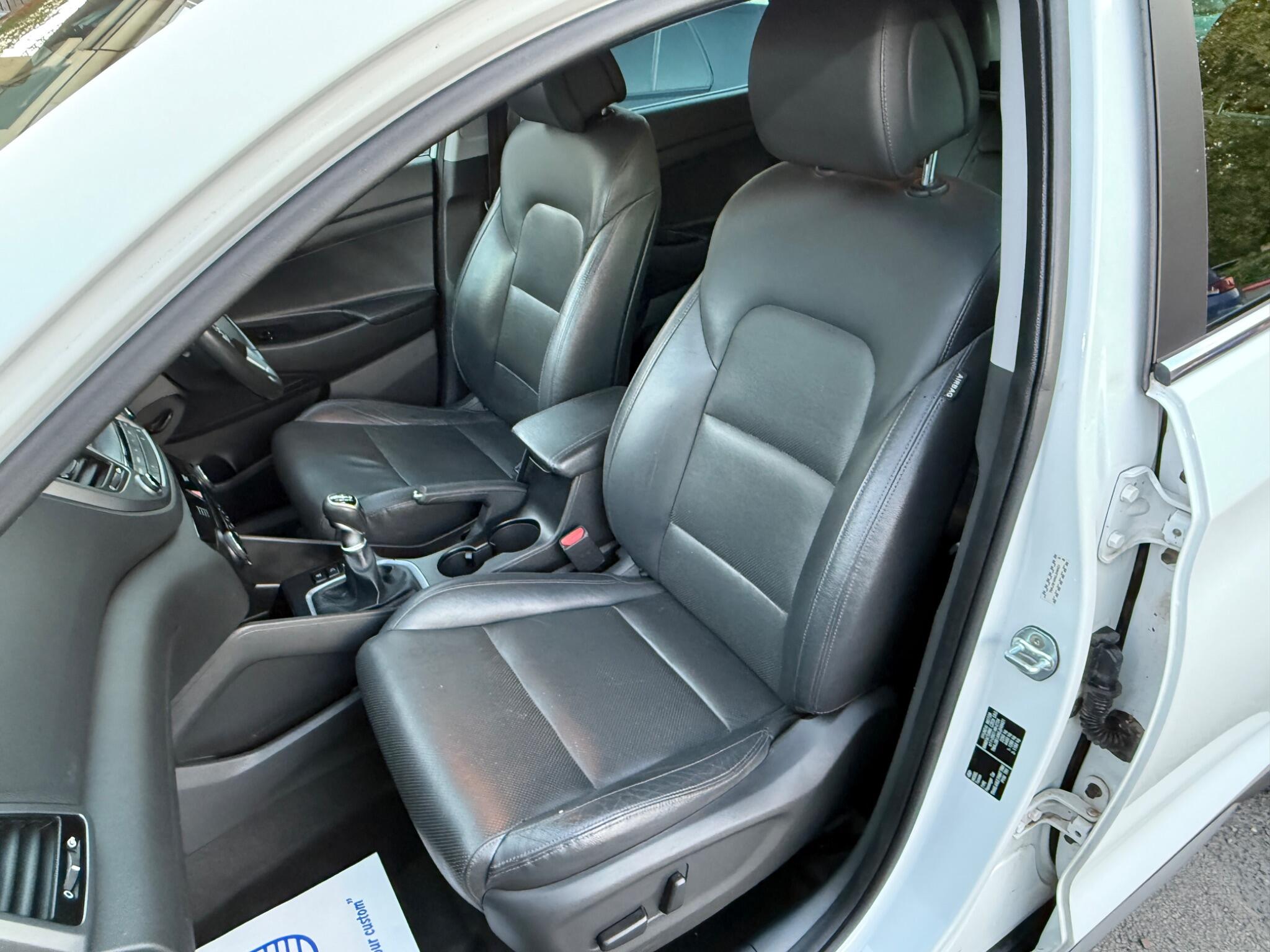Hyundai TUCSON - Image 44