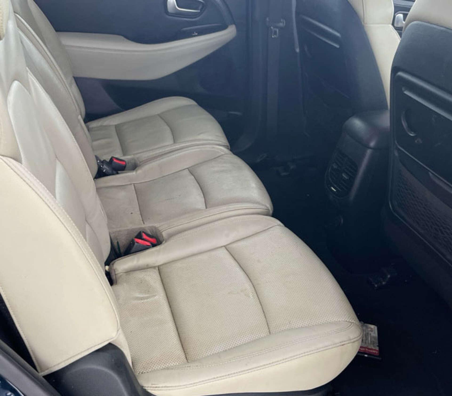 Kia Carens view 5