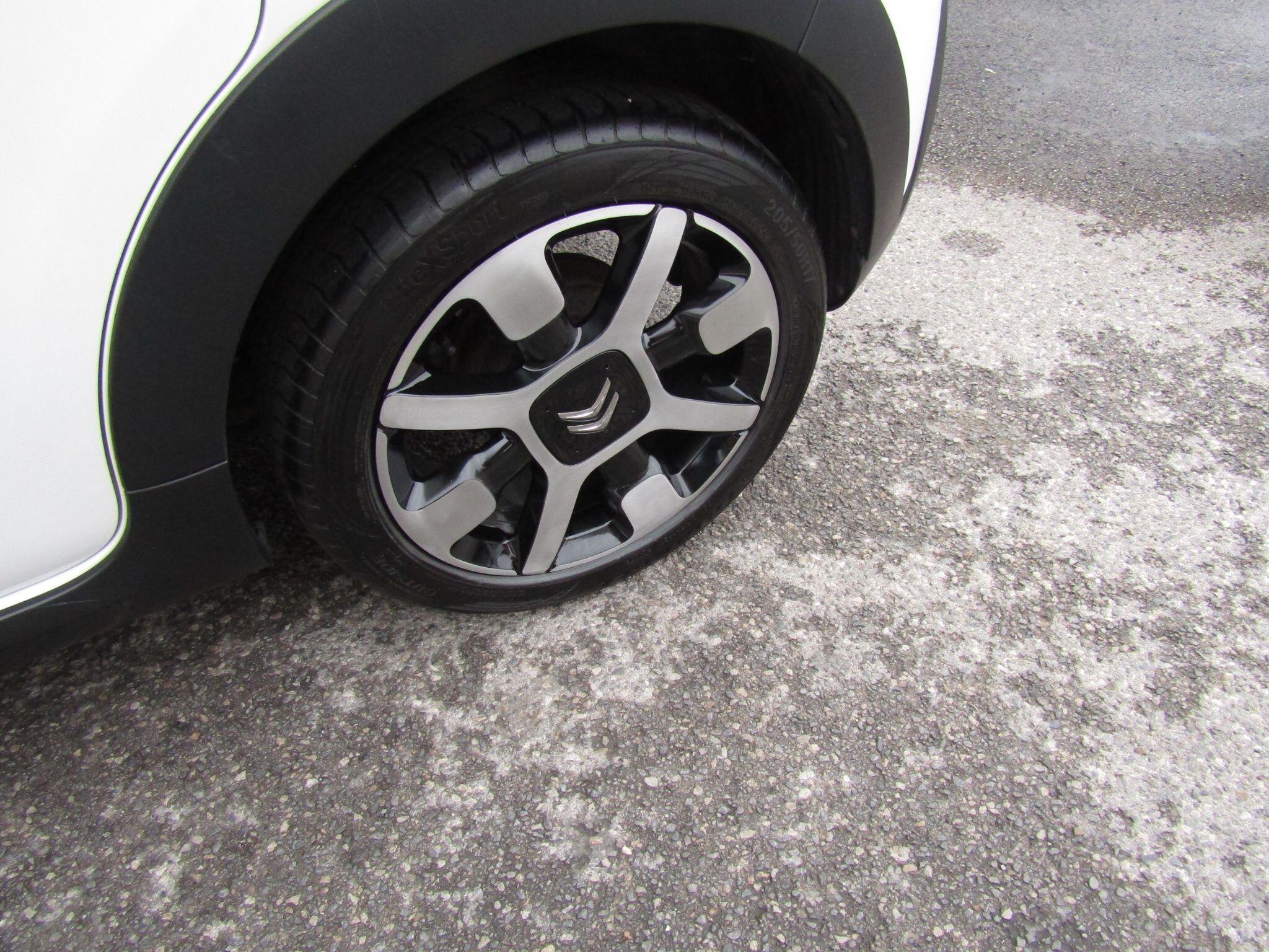 Citroen C3 view 21