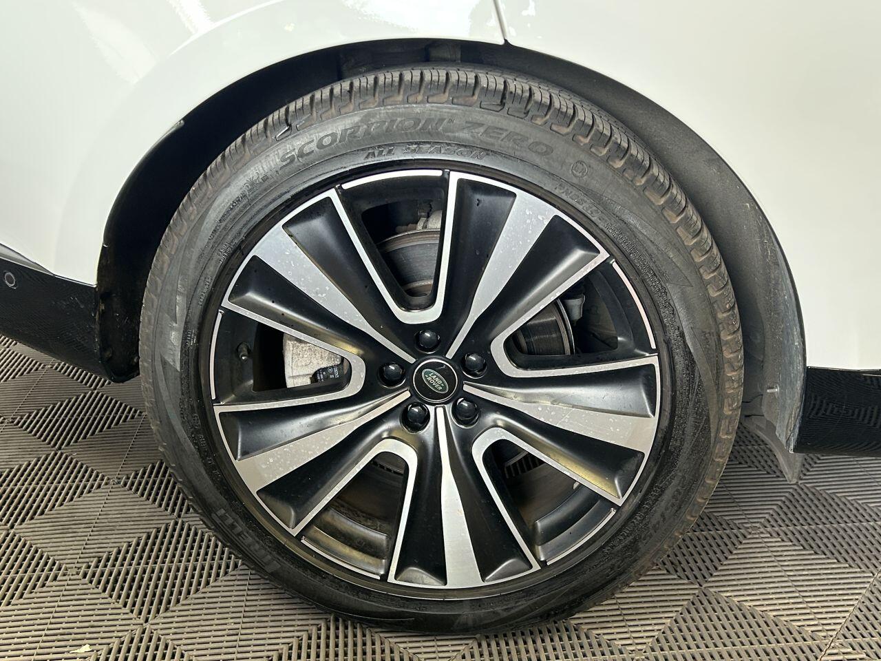 Land Rover Range Rover view 31