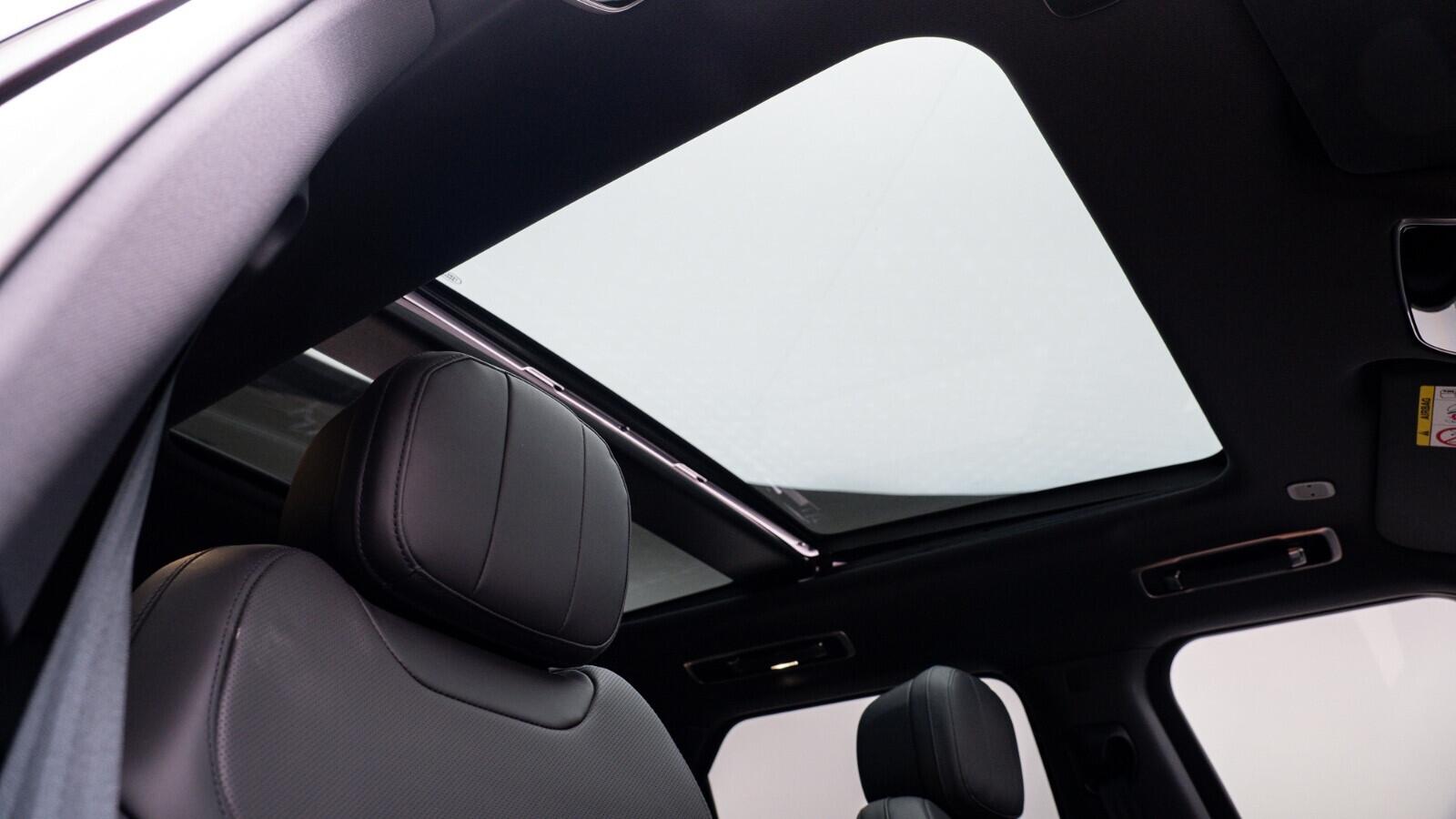 Land Rover Range Rover Sport view 7