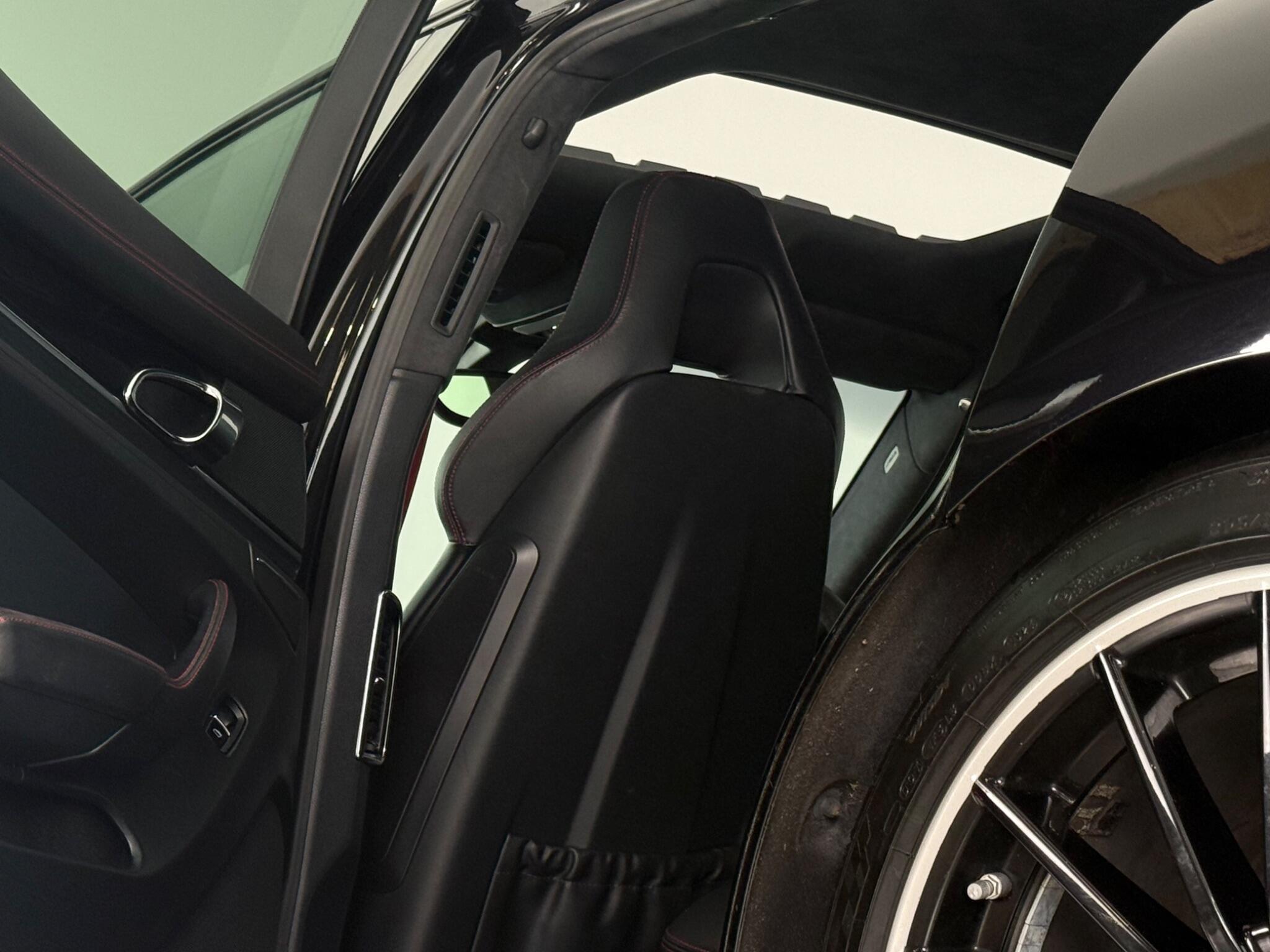 Porsche Panamera view 69