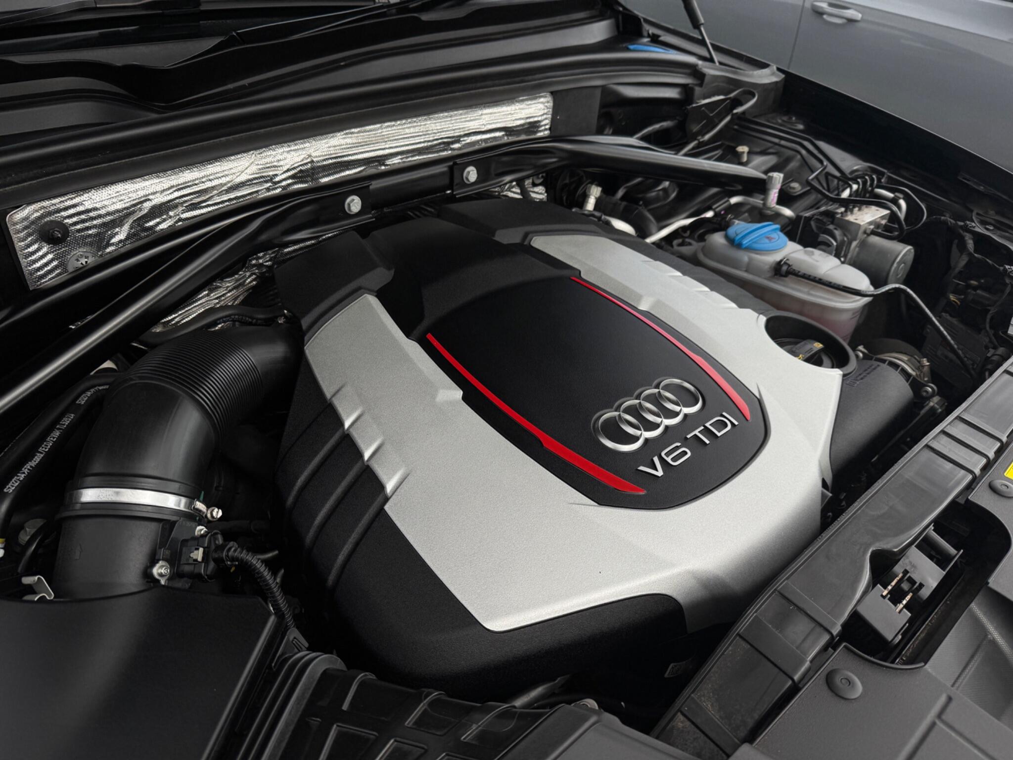 Audi SQ5 view 74