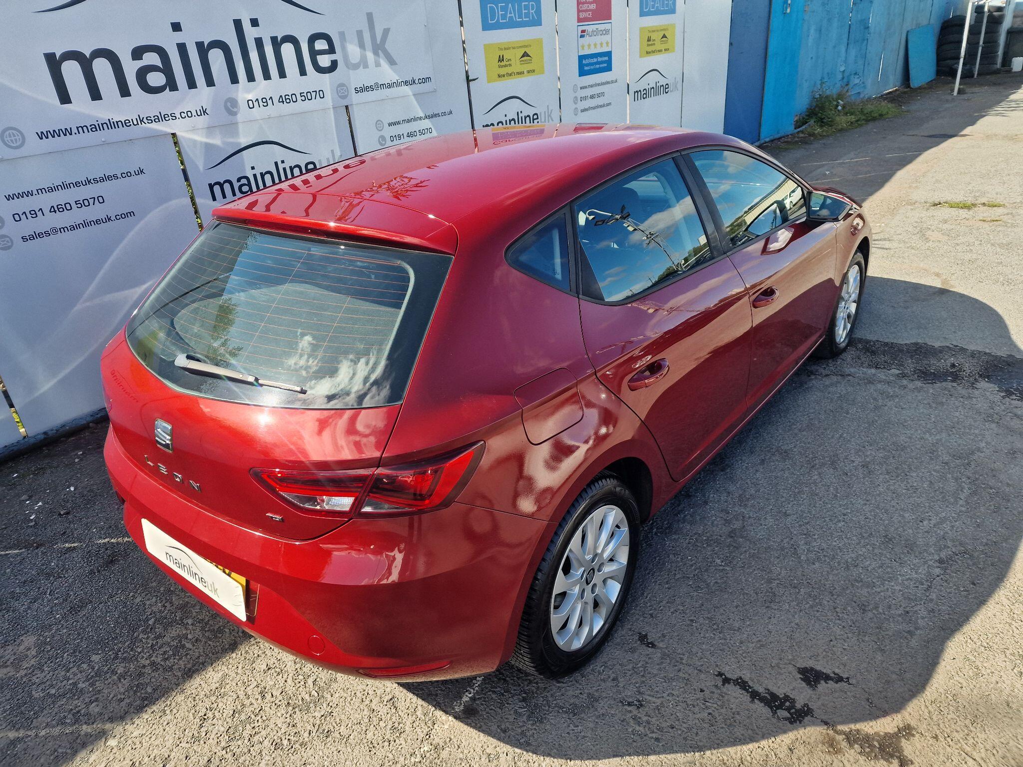 Seat Leon view 4