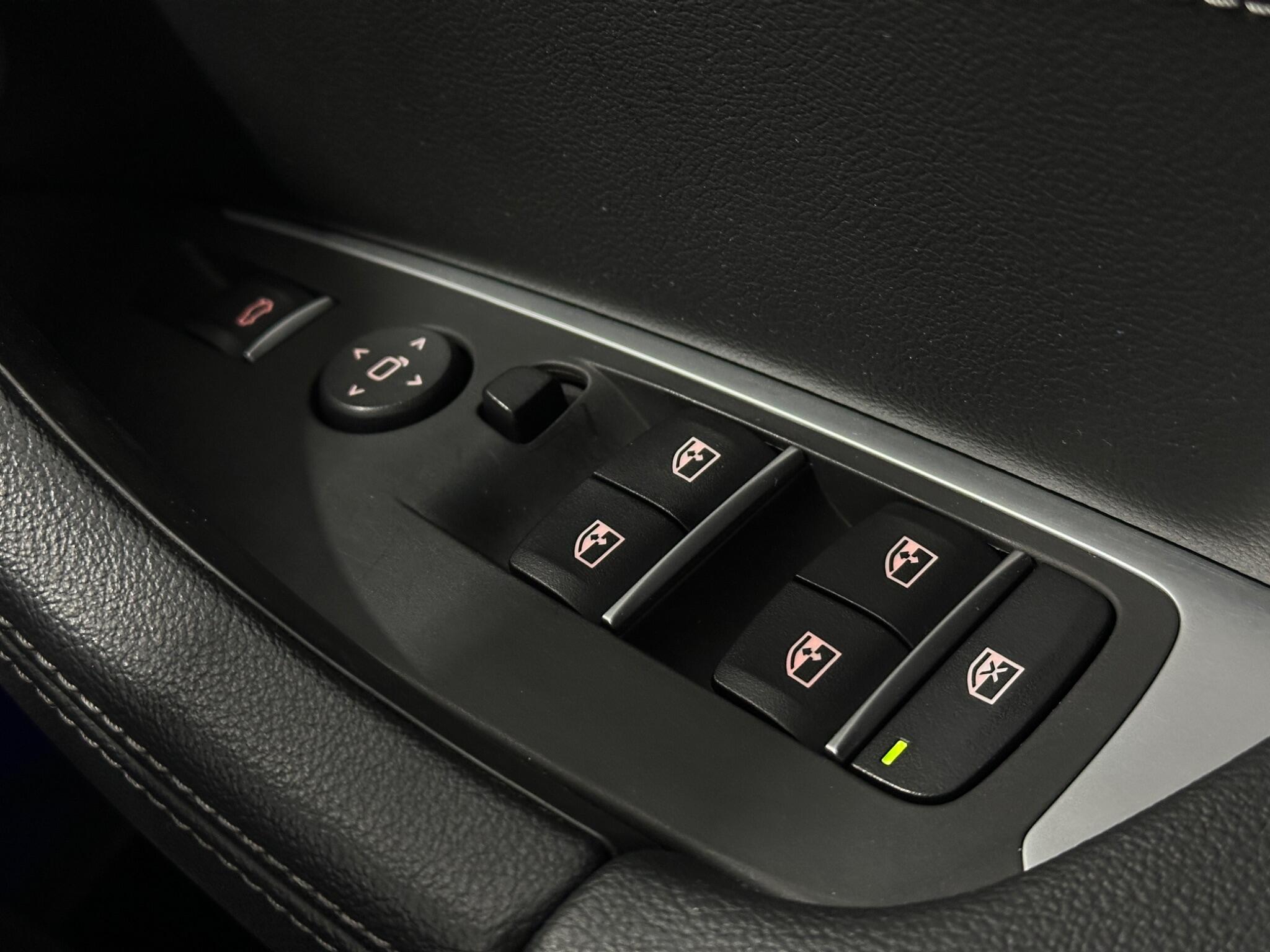 BMW X3 view 19