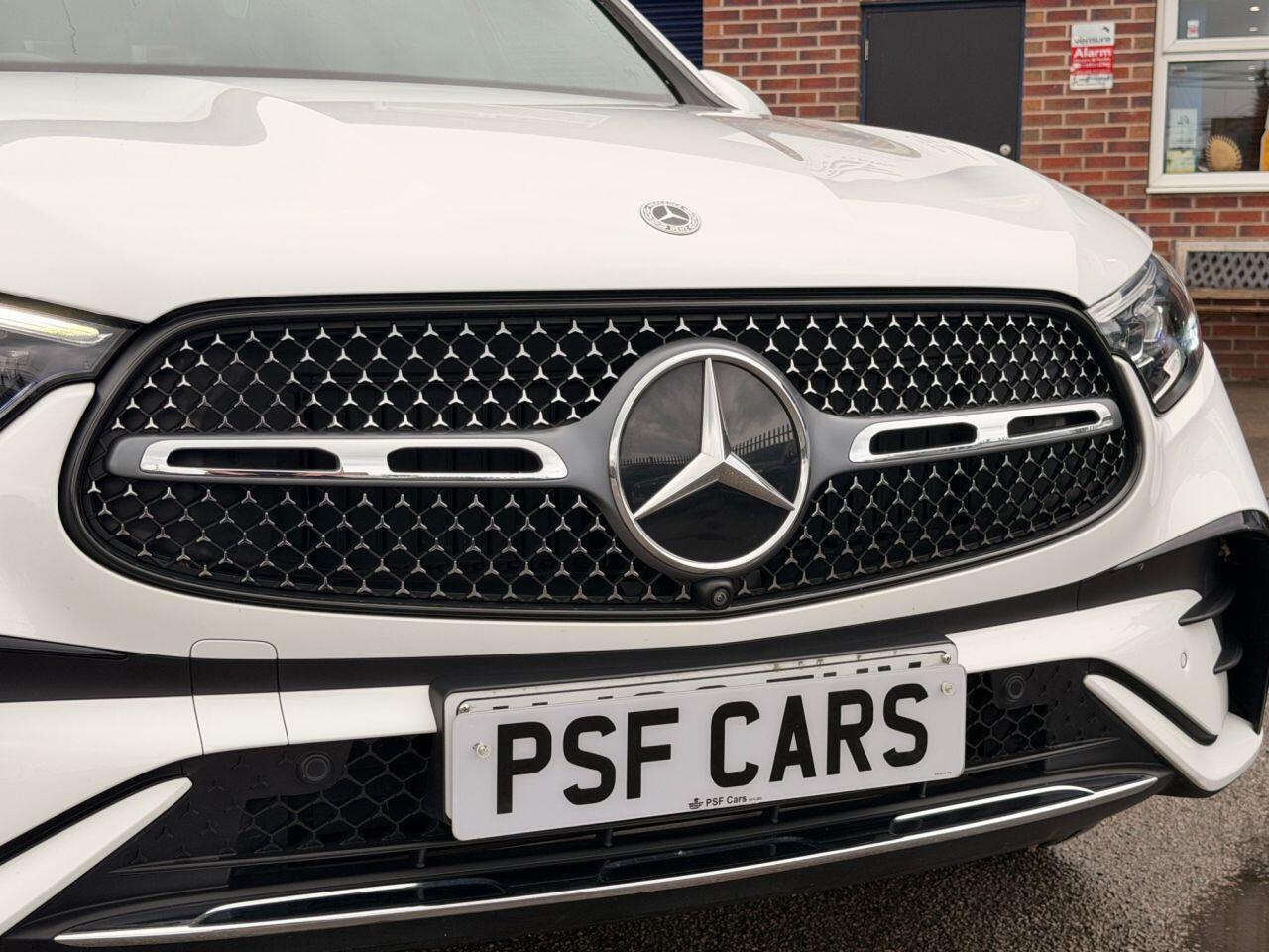 Mercedes-Benz GLC view 15