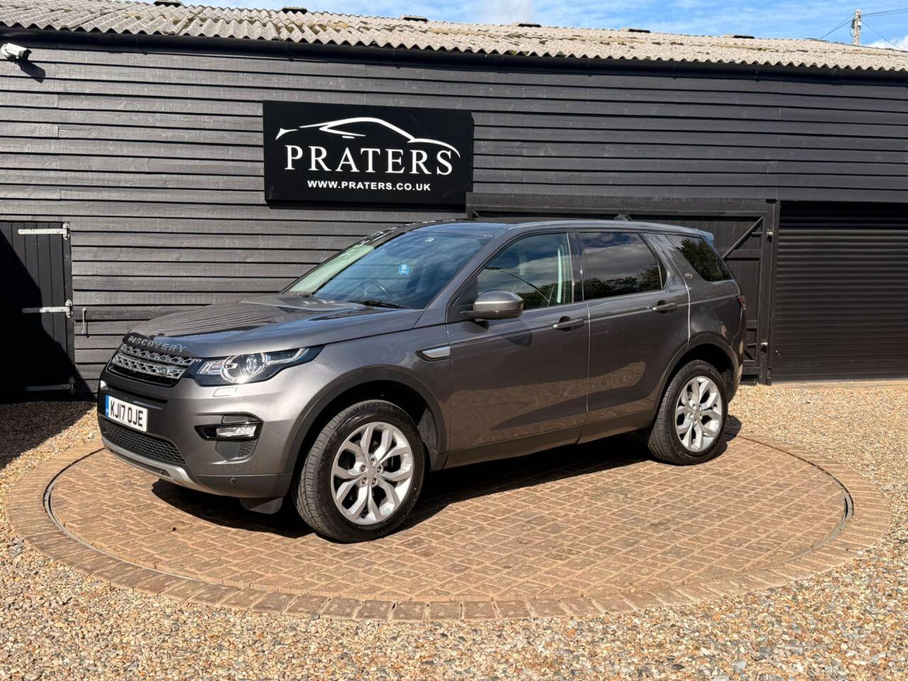 Land Rover Discovery Sport view 2