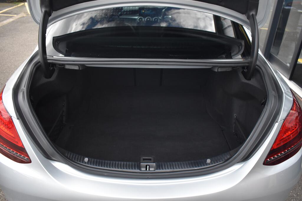 Mercedes-Benz C Class view 50