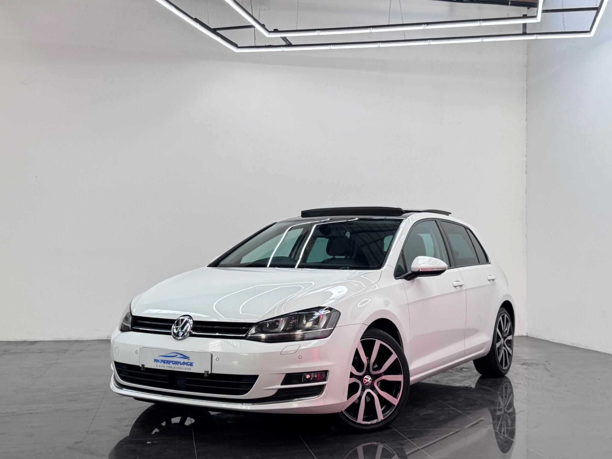 Volkswagen Golf view 12