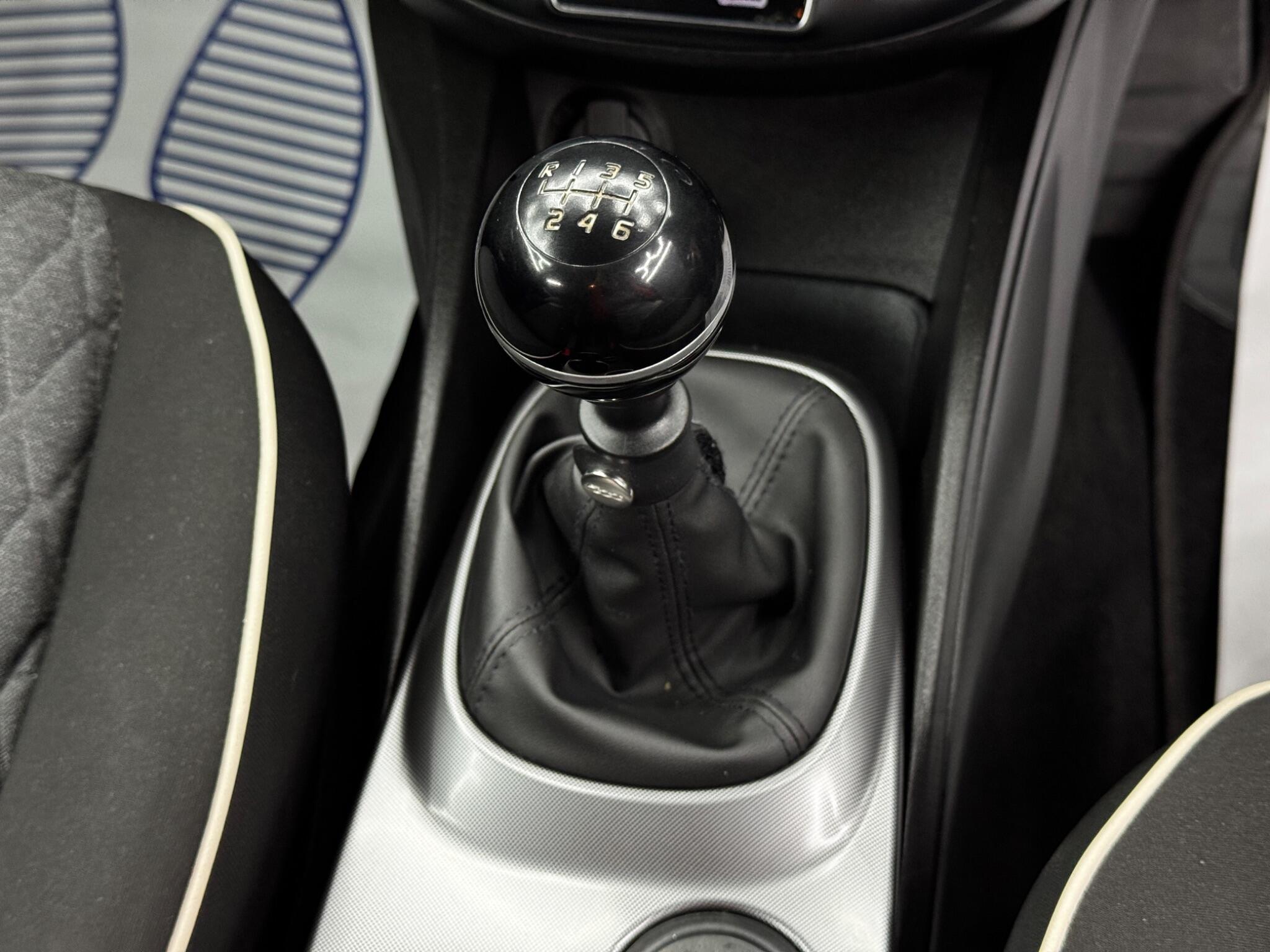 Fiat 500x view 25