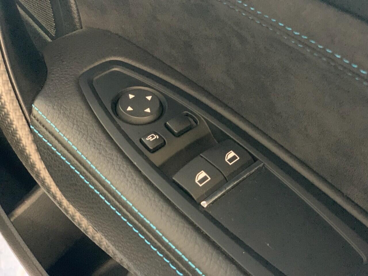 BMW M2 view 30