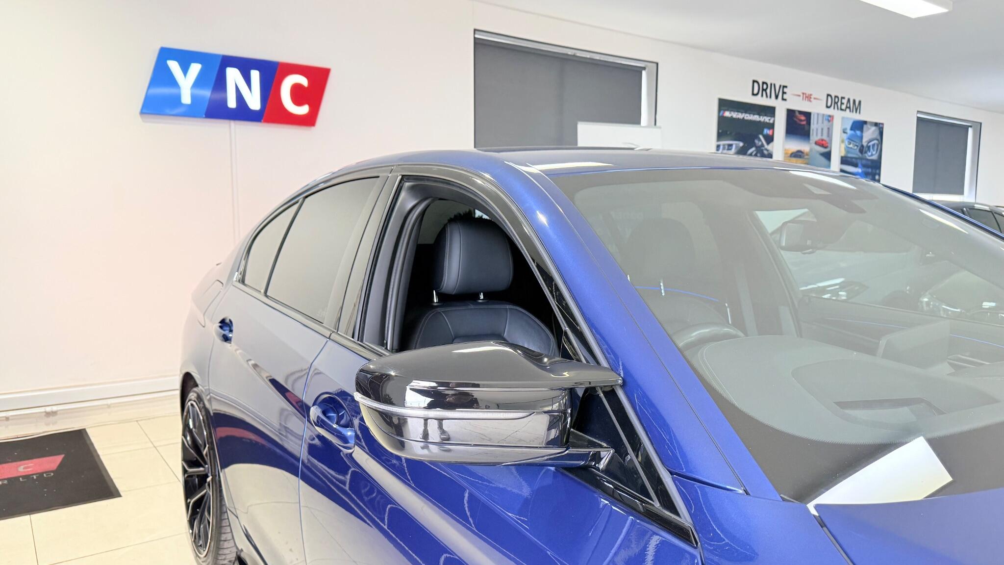 BMW 5 Series view 41