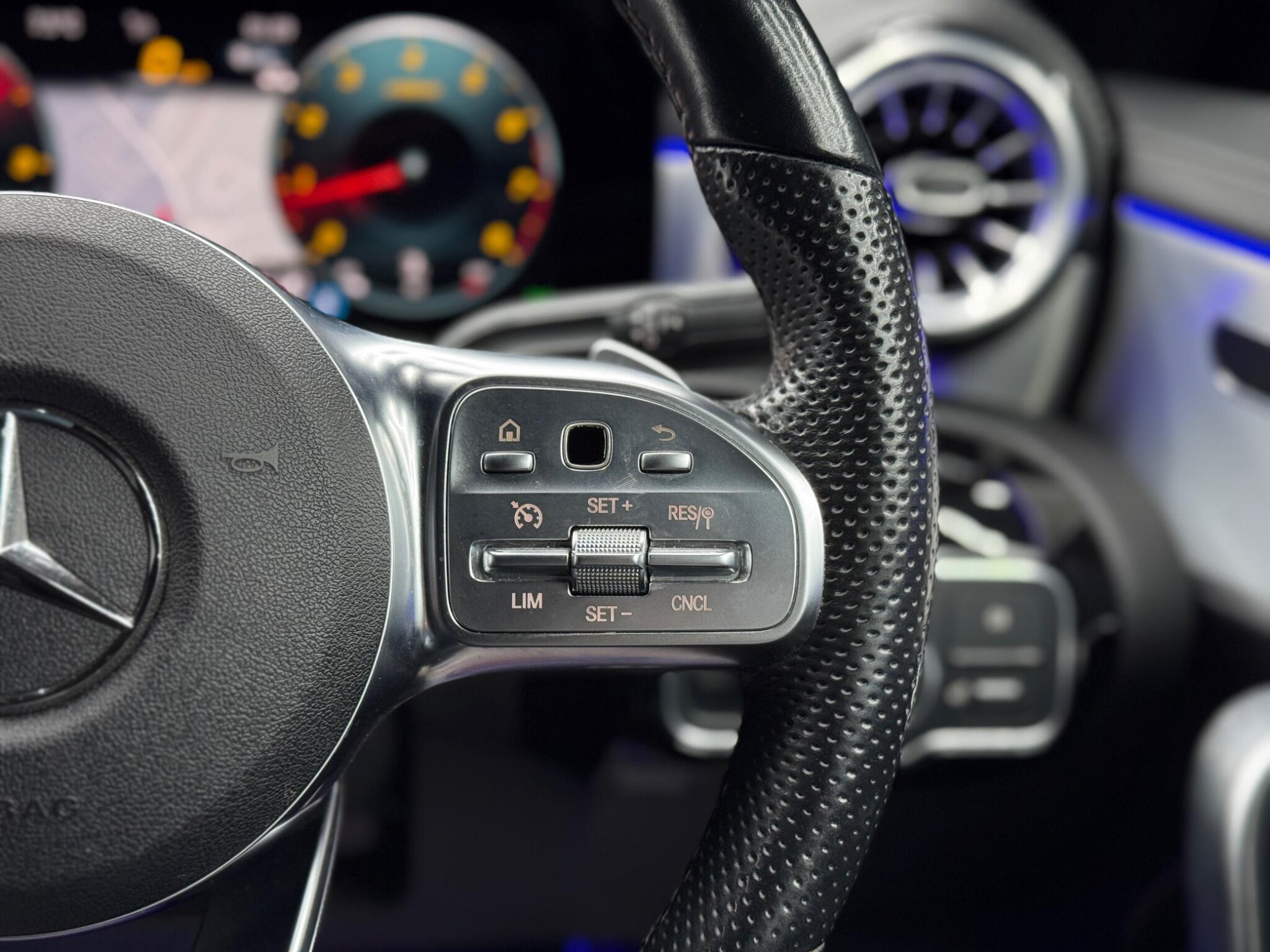 Mercedes-Benz Cla view 21