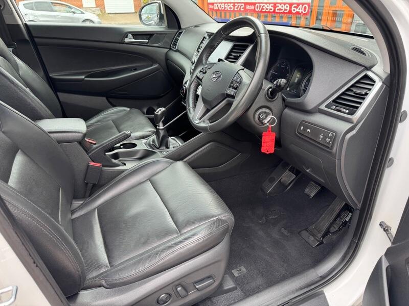 Hyundai Tucson view 12