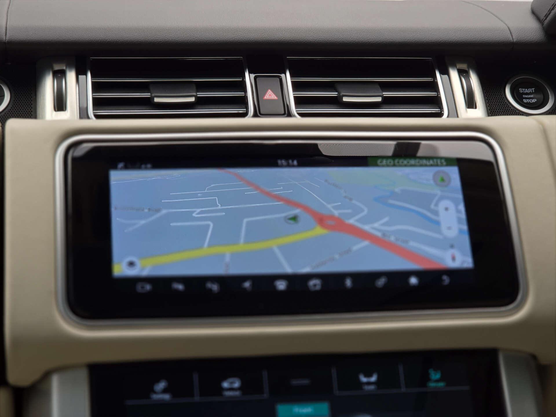 Land Rover Range Rover view 13