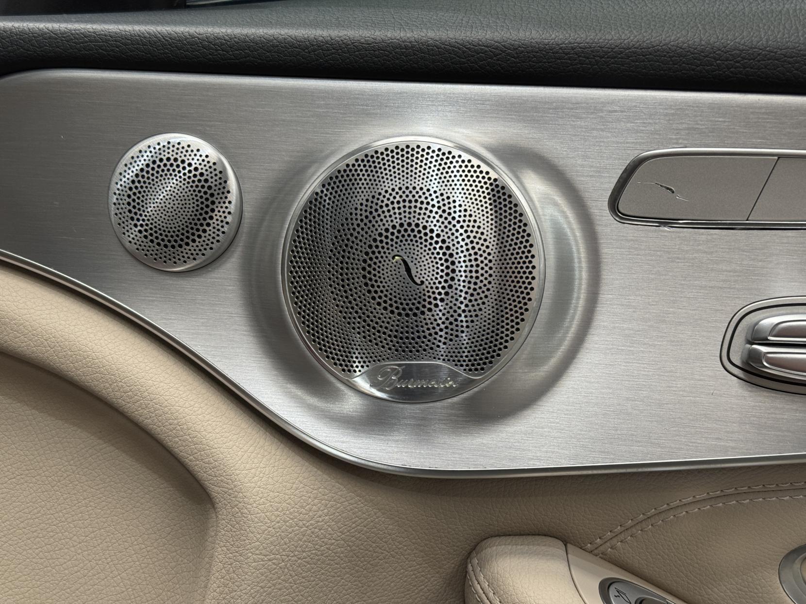 Mercedes-Benz C Class view 49