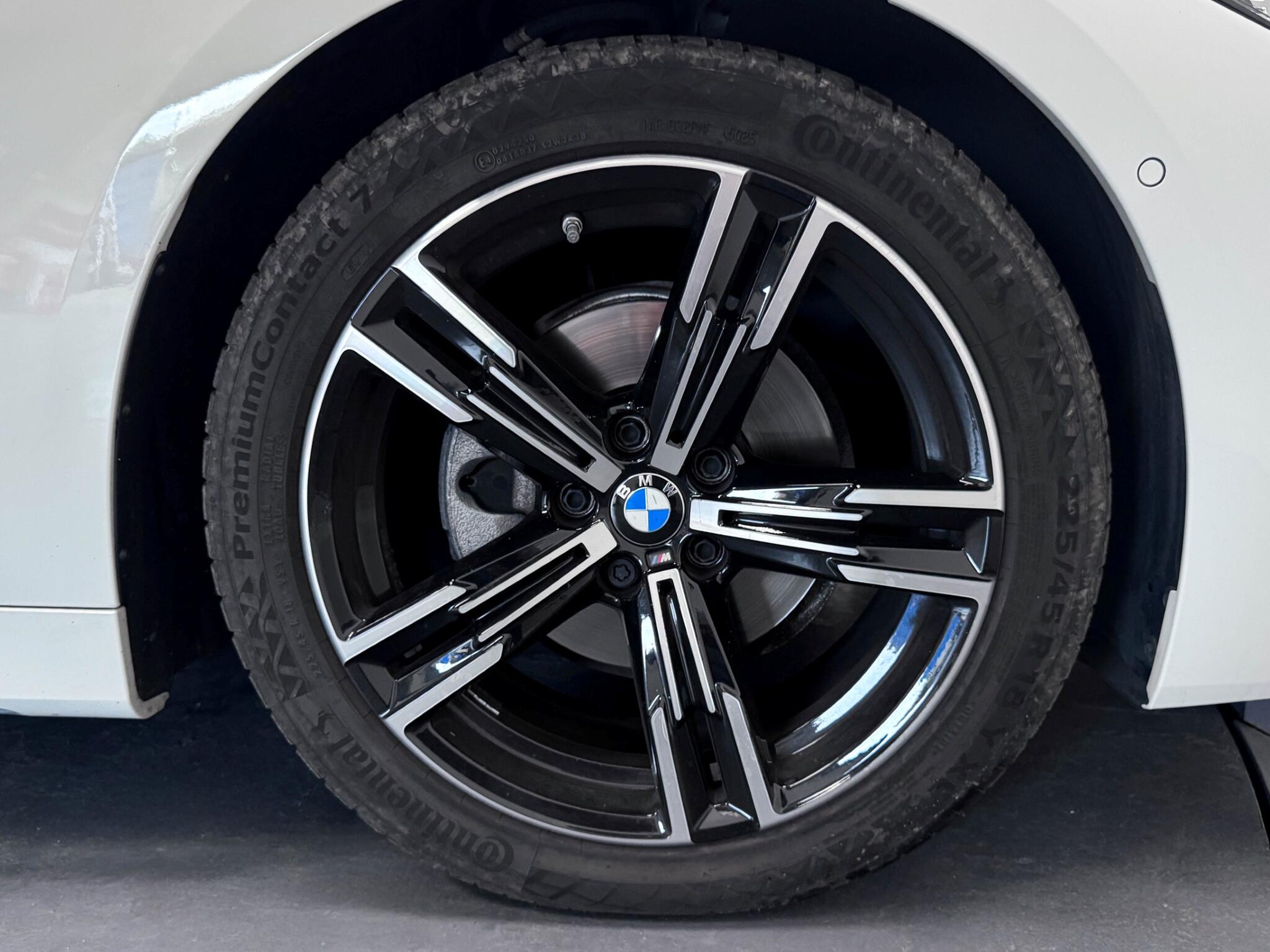 BMW 4 Series view 66