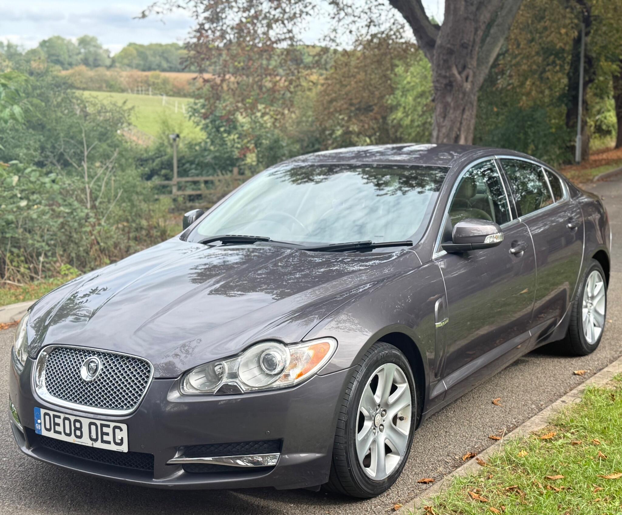 2008 Jaguar XF image 7
