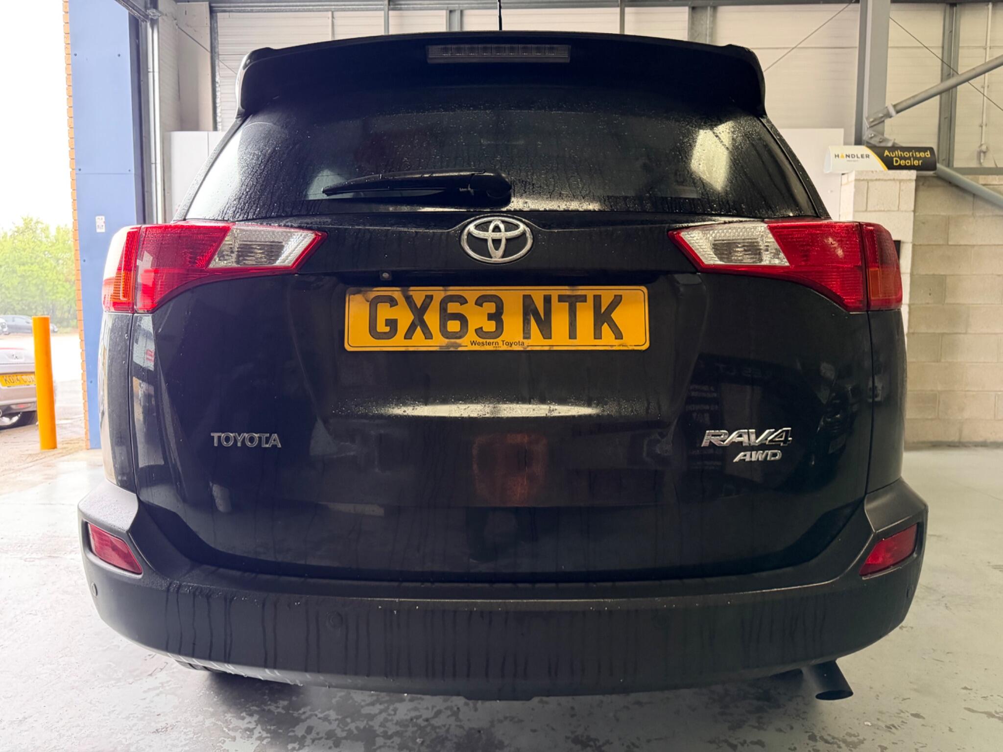 Toyota RAV4 view 39