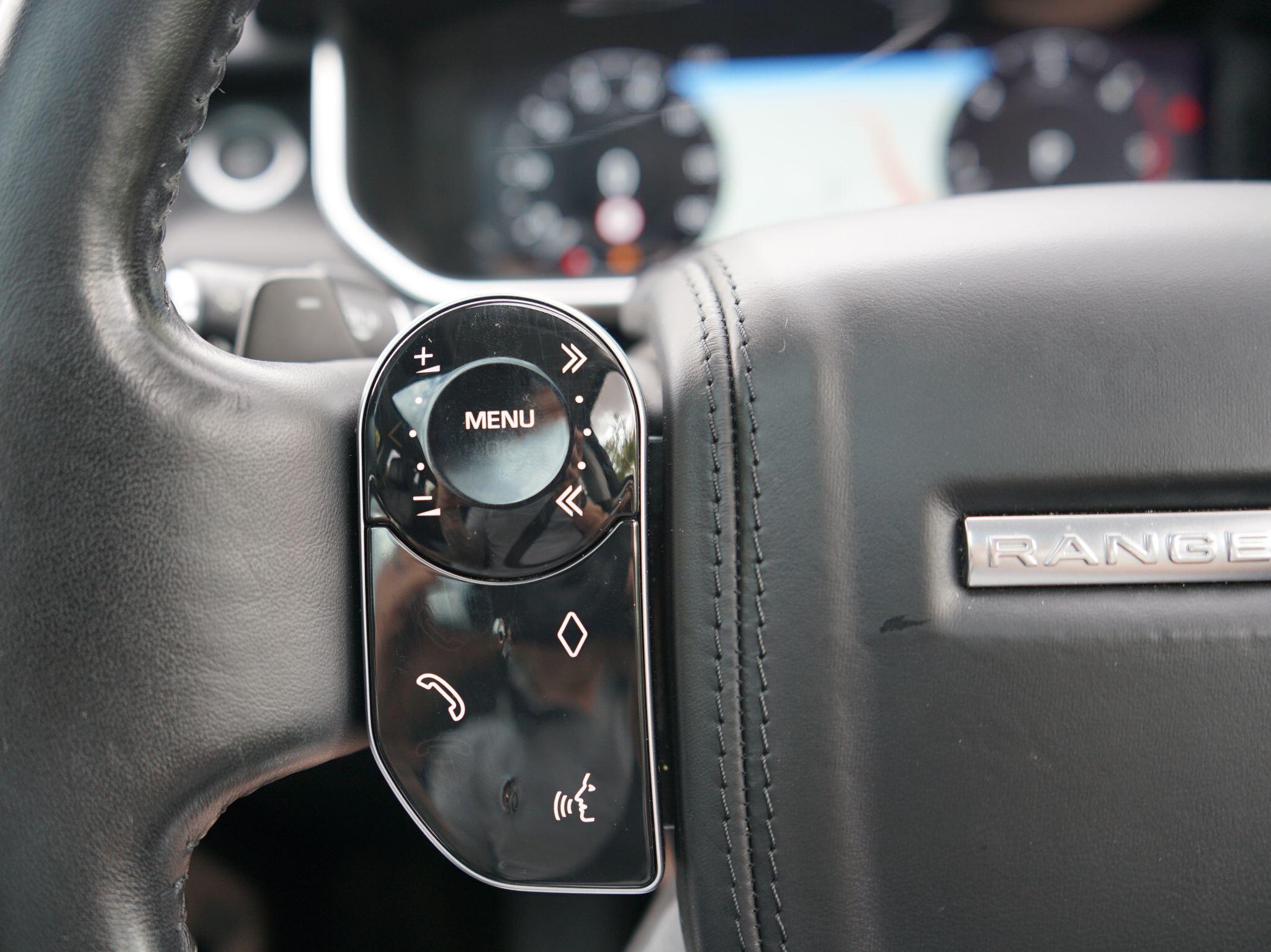 Land Rover Range Rover view 37