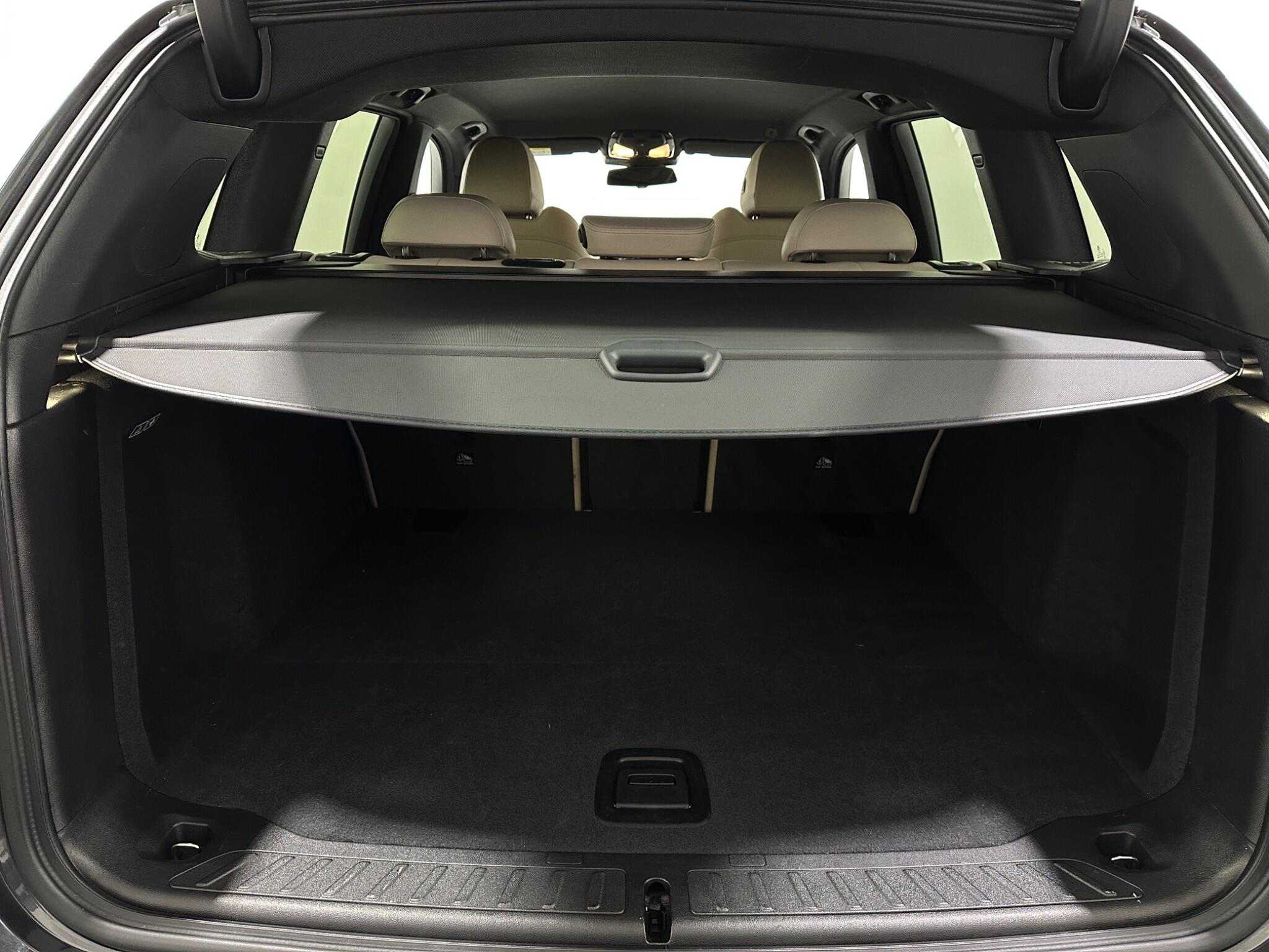 BMW X3 view 49
