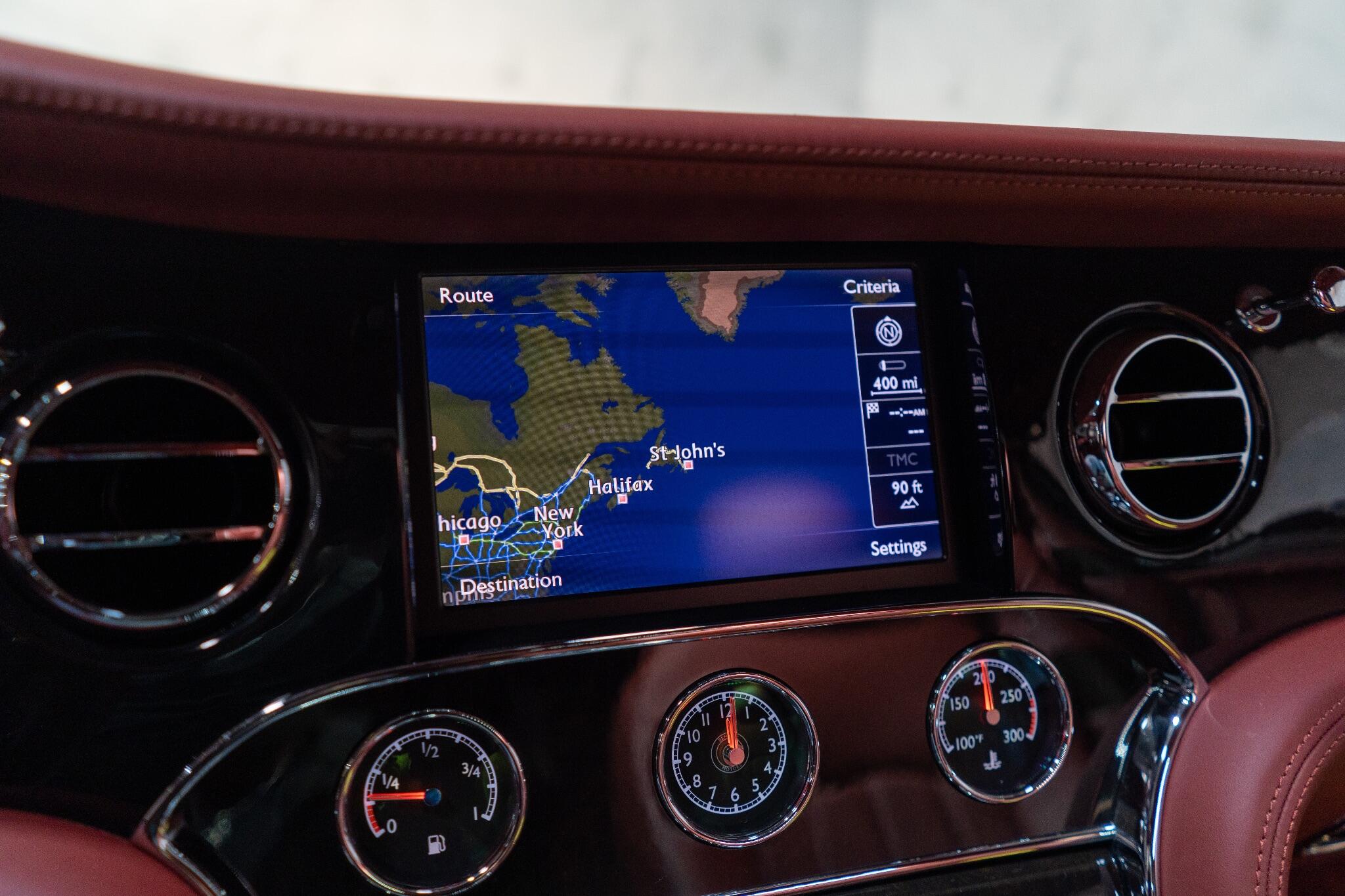 Bentley Mulsanne view 15