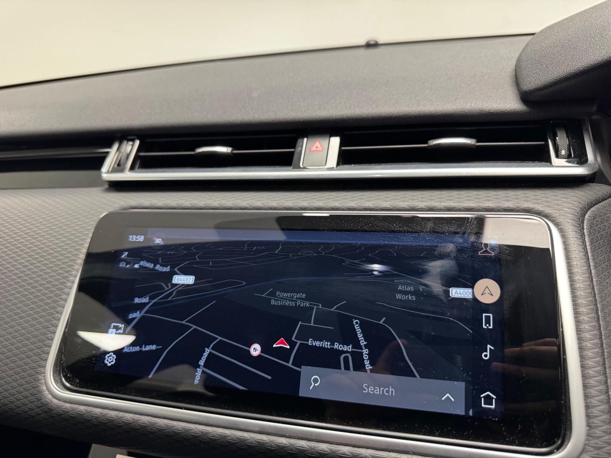 Land Rover Range Rover Velar view 15