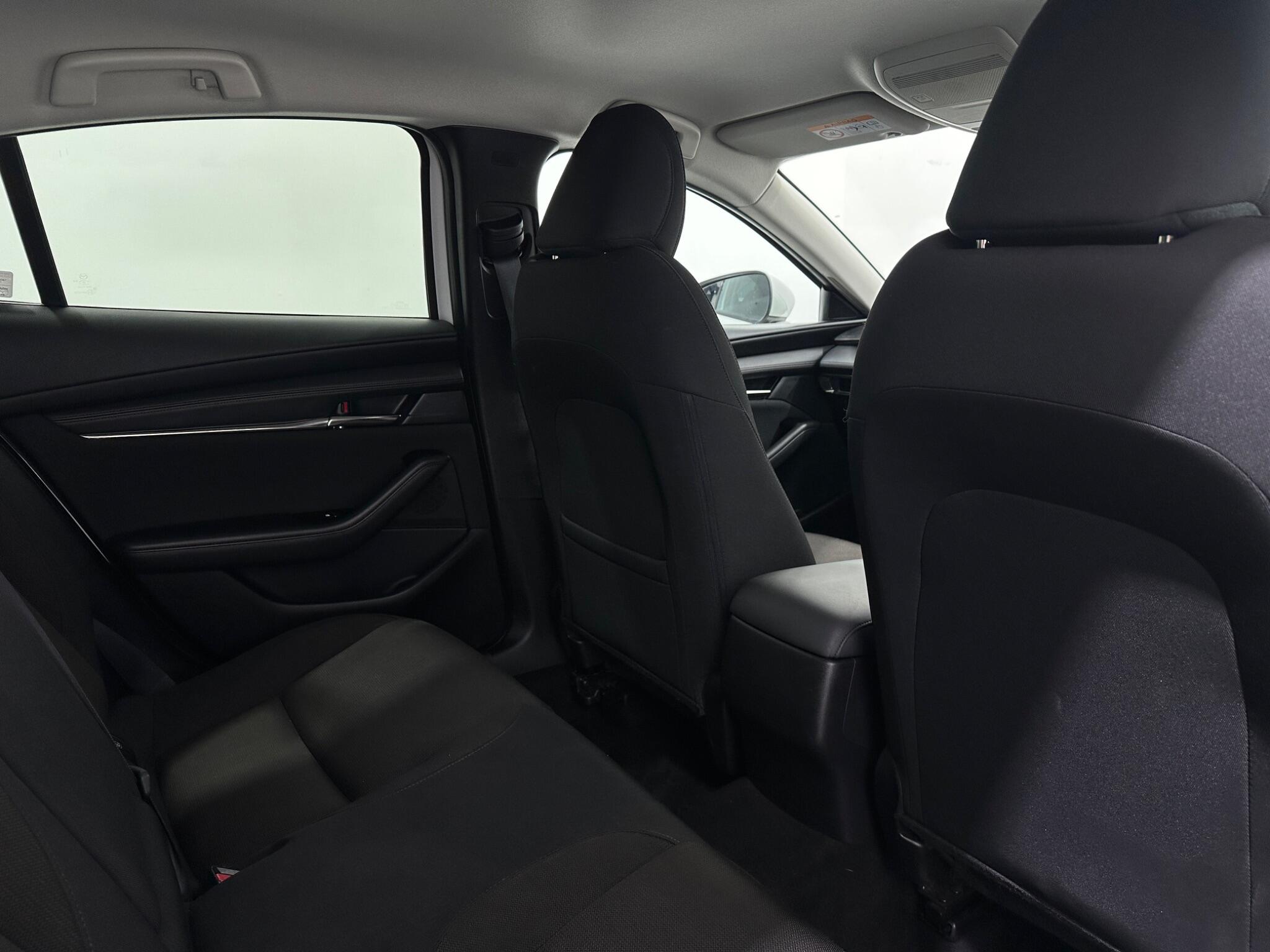Mazda Mazda3 view 40
