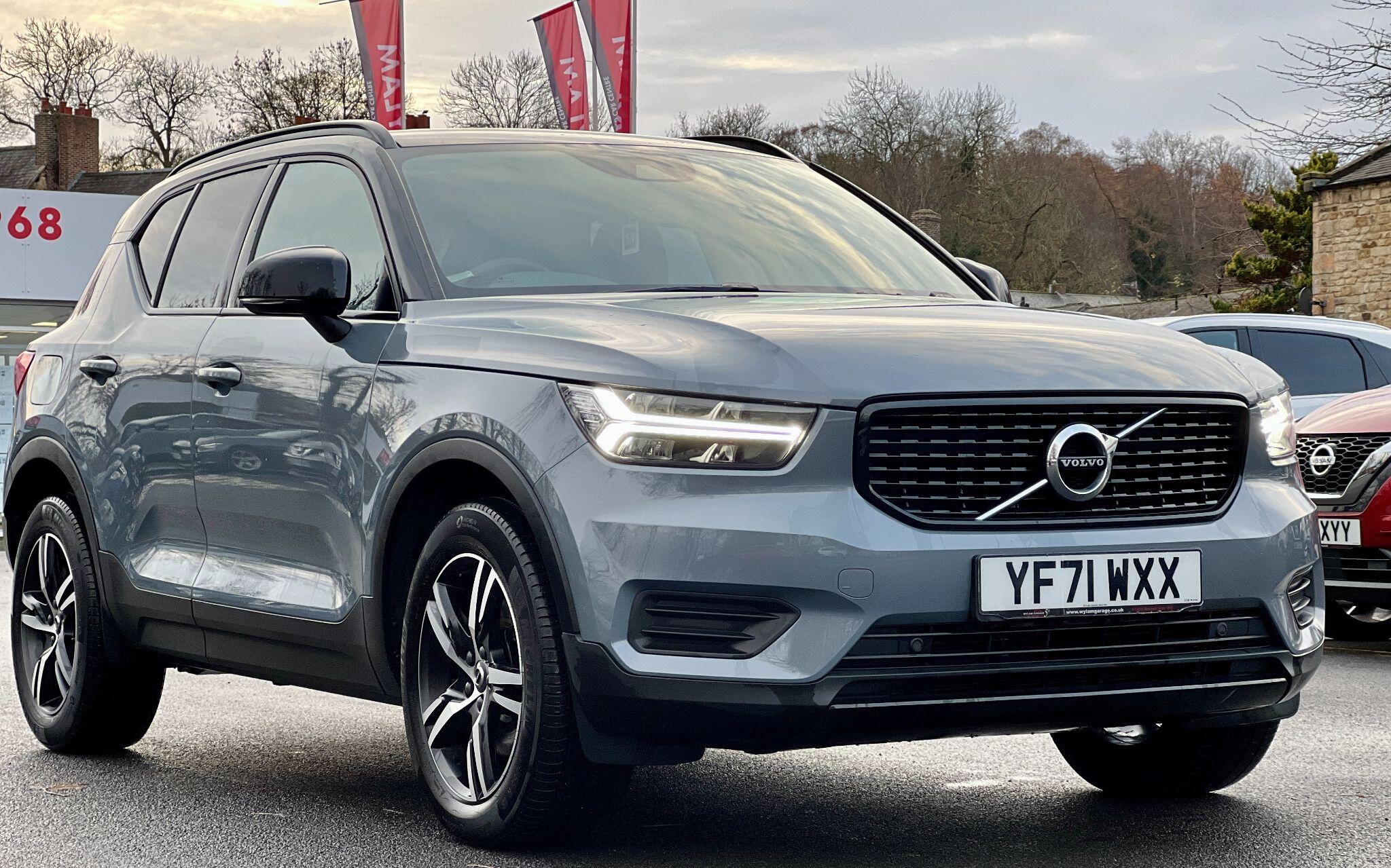 Volvo XC40 view 6