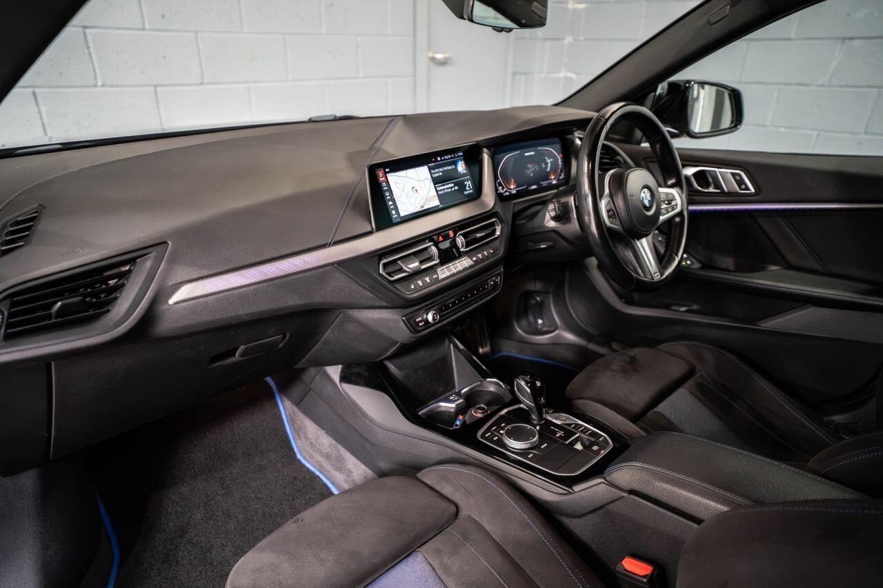 BMW 2 Series view 16