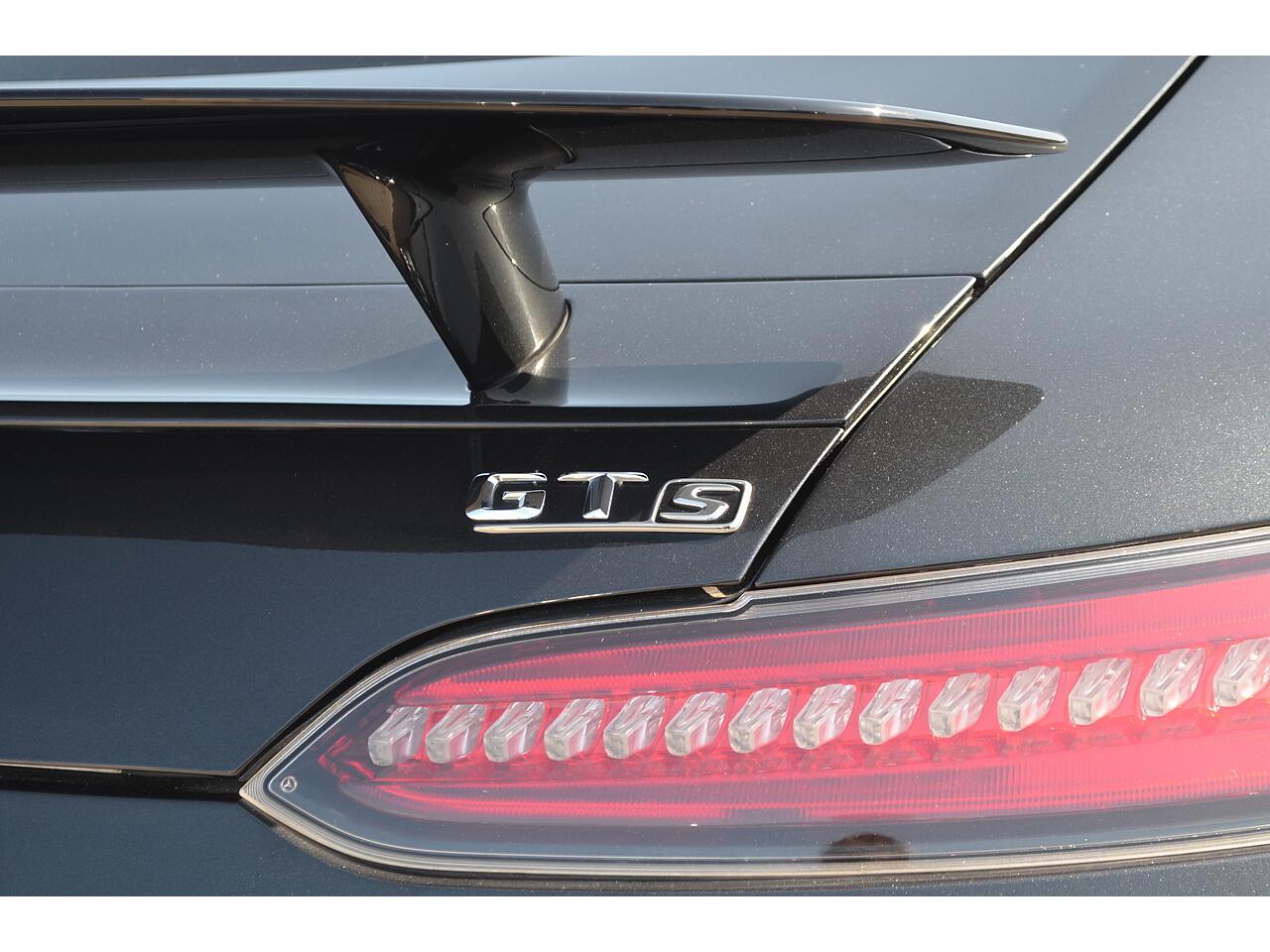 Mercedes-Benz Amg GT view 22