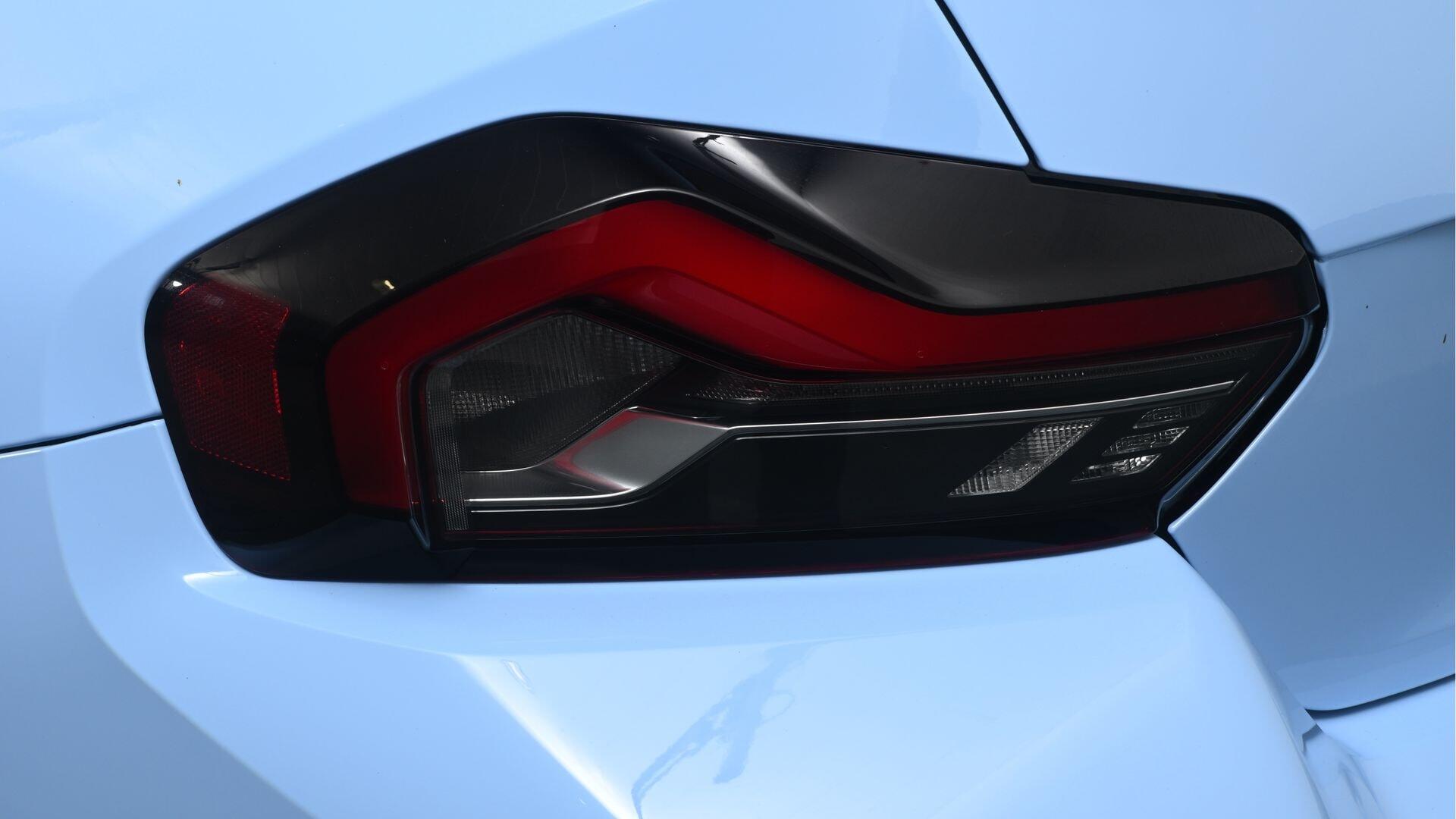 BMW M2 view 22