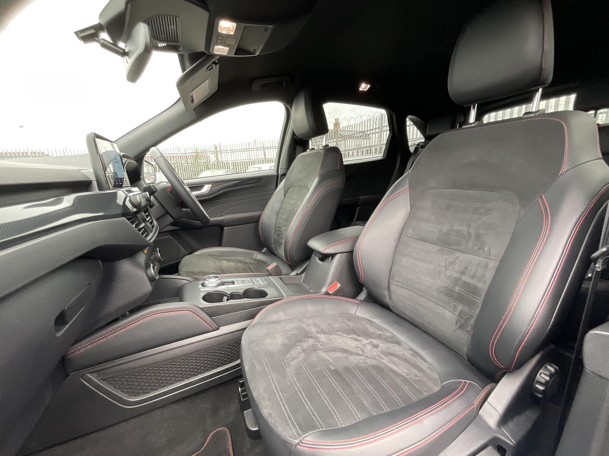 Ford Kuga view 18