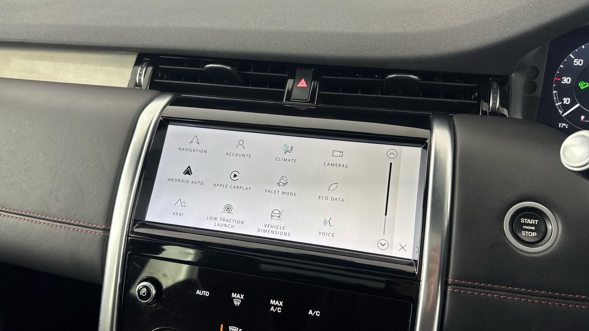Land Rover Discovery Sport view 35