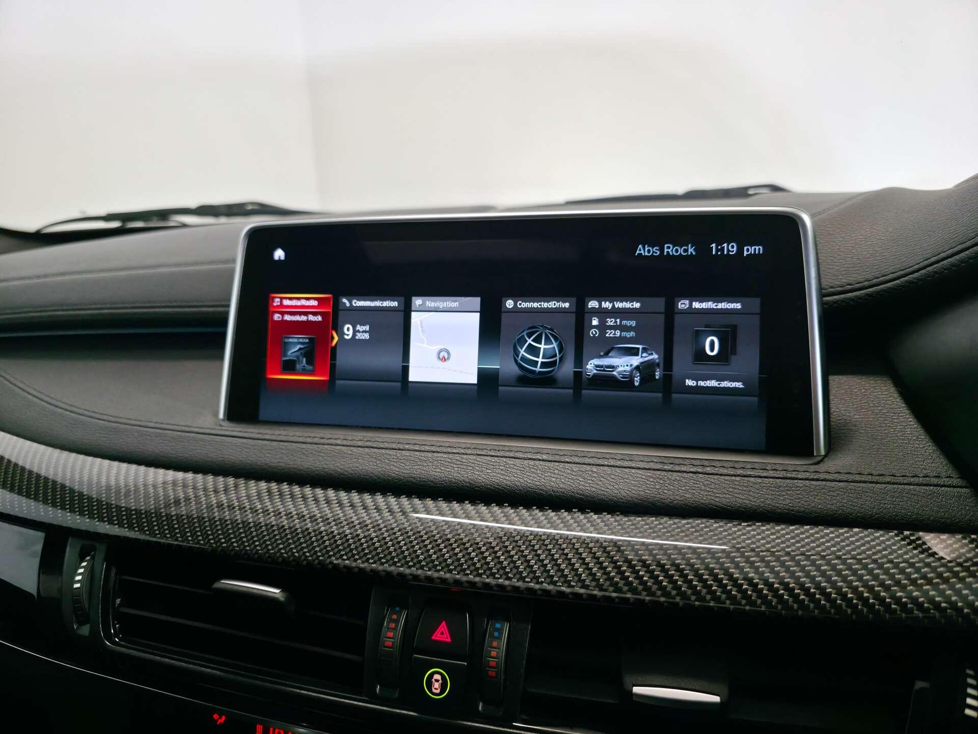 BMW X6 view 43