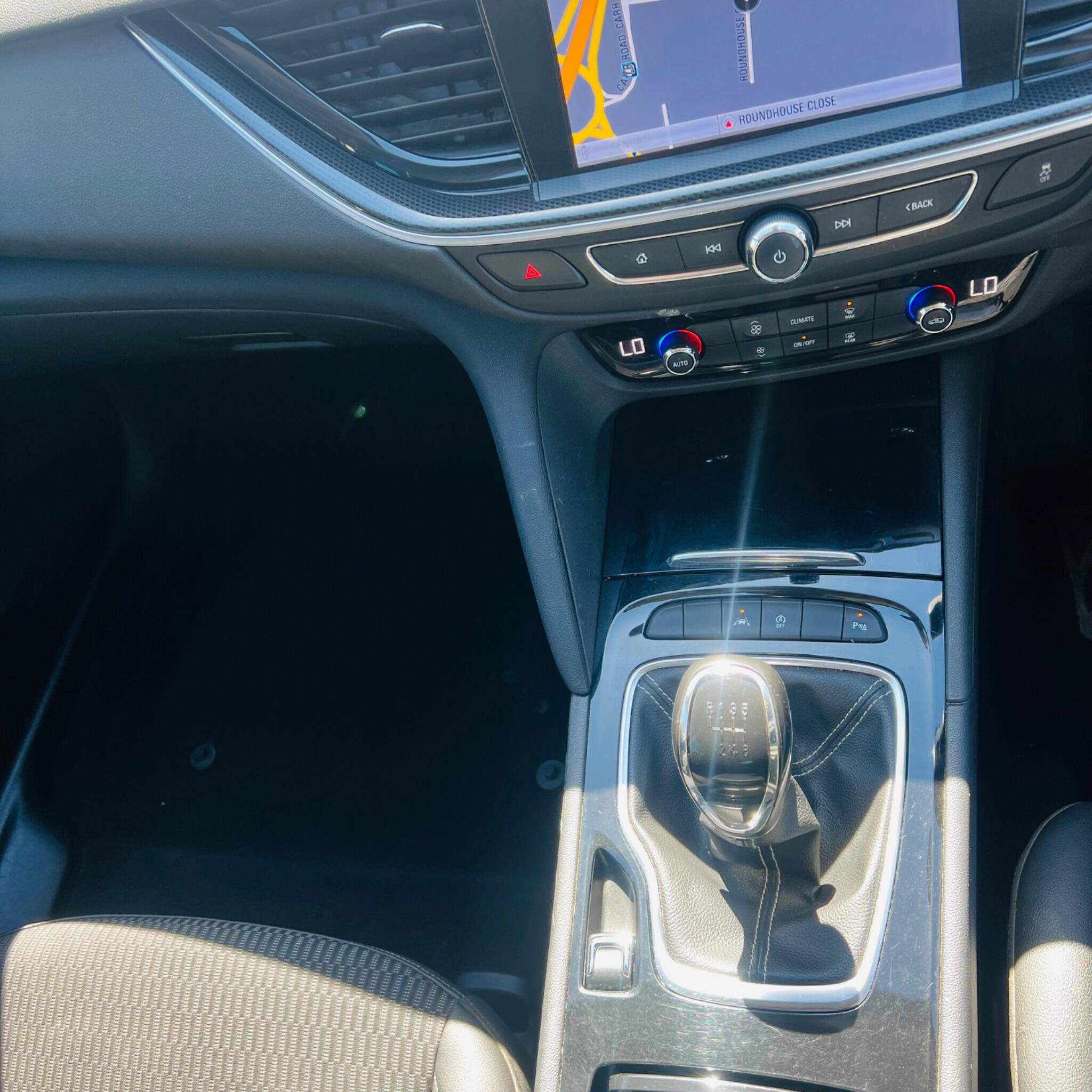 Vauxhall Insignia view 27