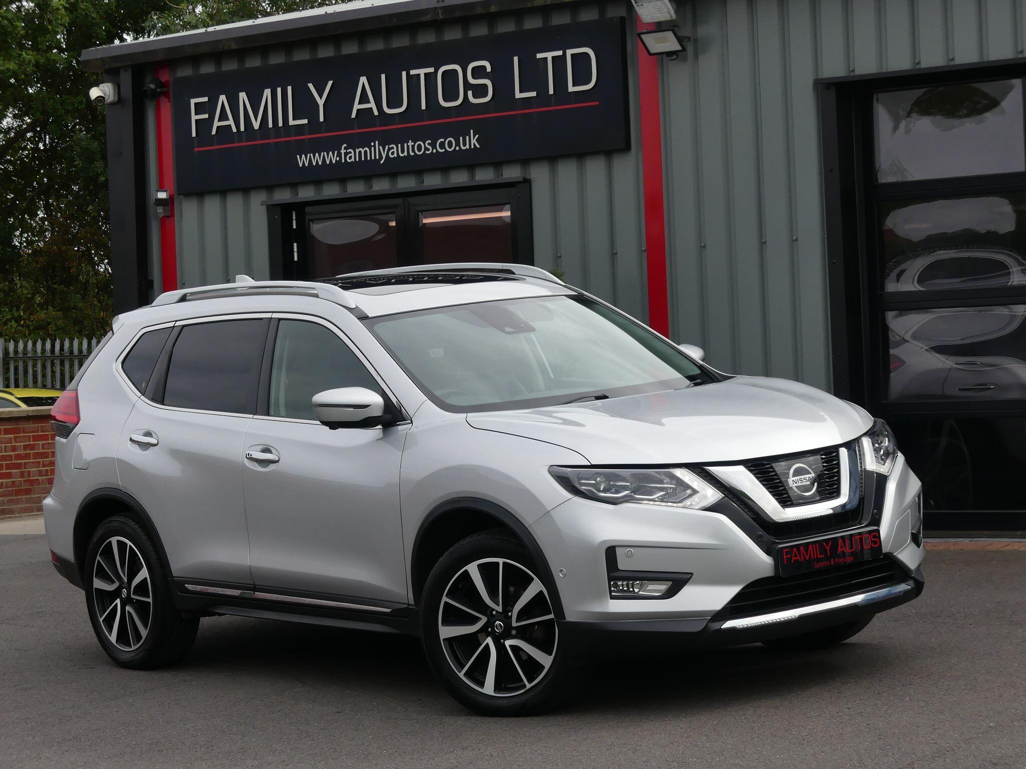 Nissan X-Trail main image
