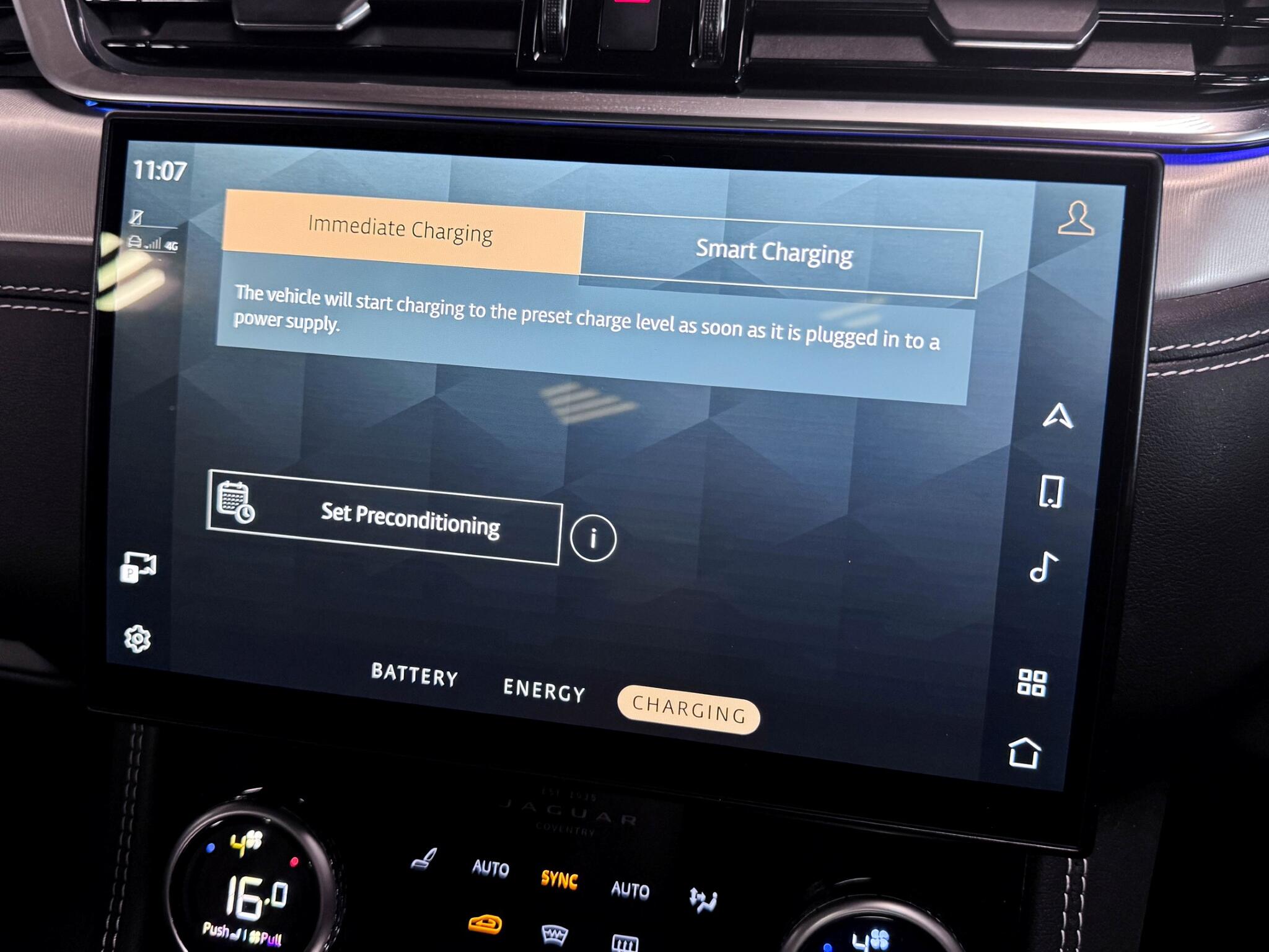 Jaguar F-Pace view 59