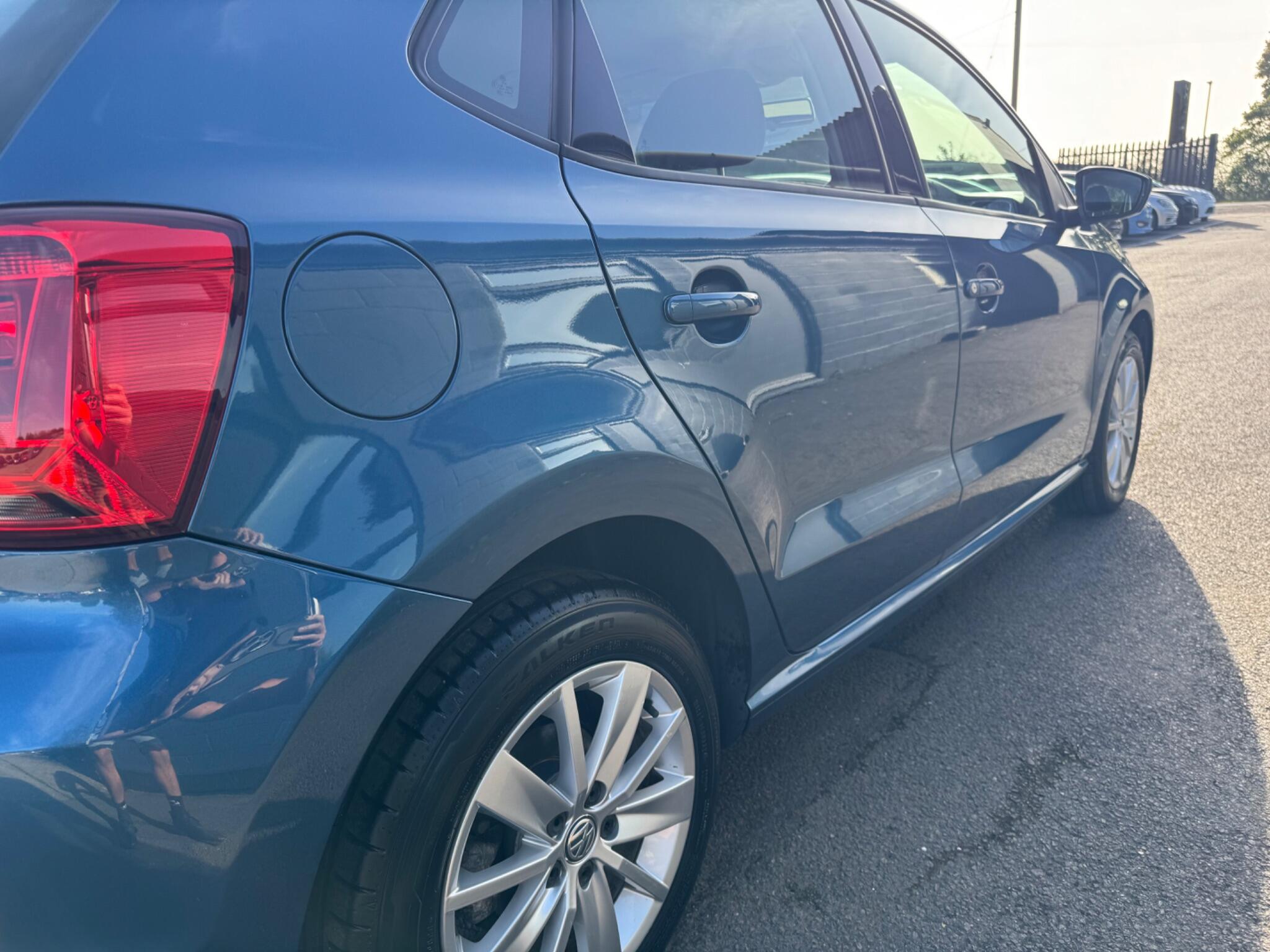 Volkswagen Polo view 18