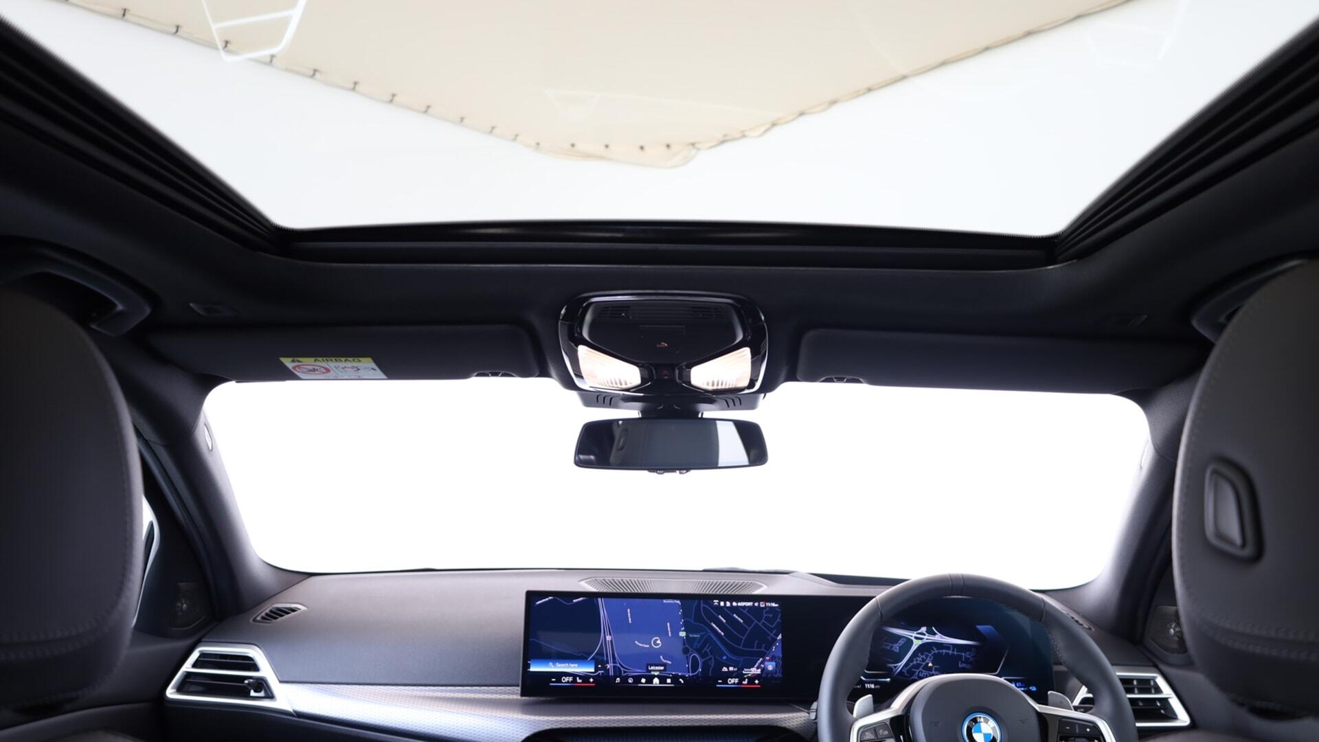 BMW 3 Series view 21