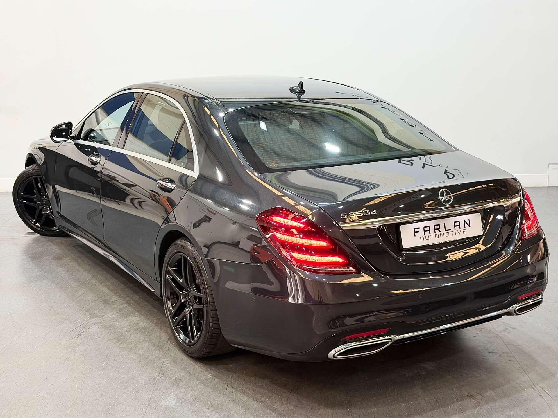 Mercedes-Benz S-Class view 17