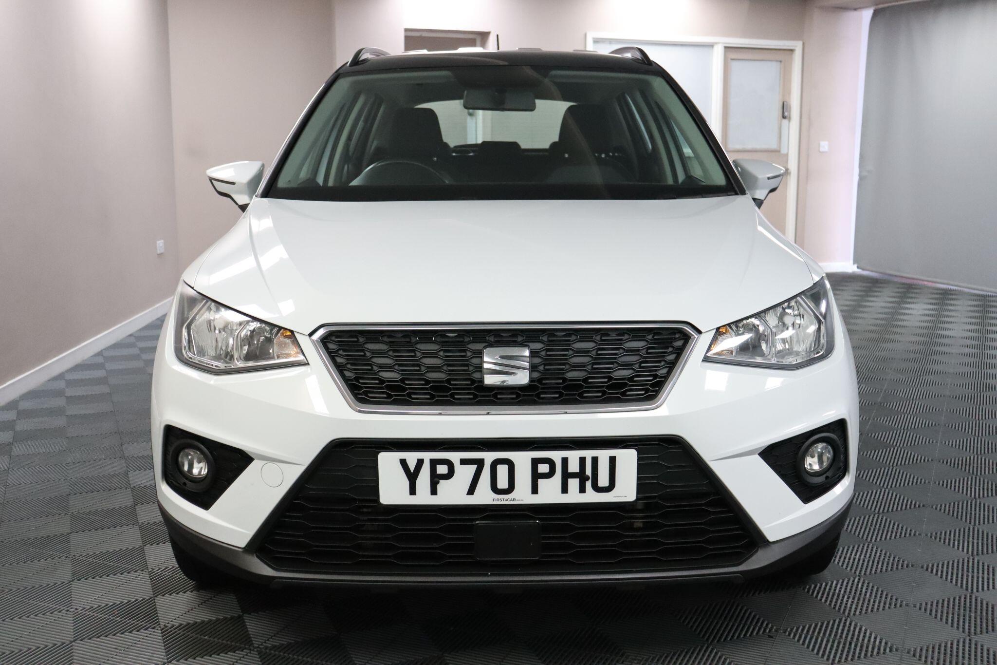 Seat Arona view 2