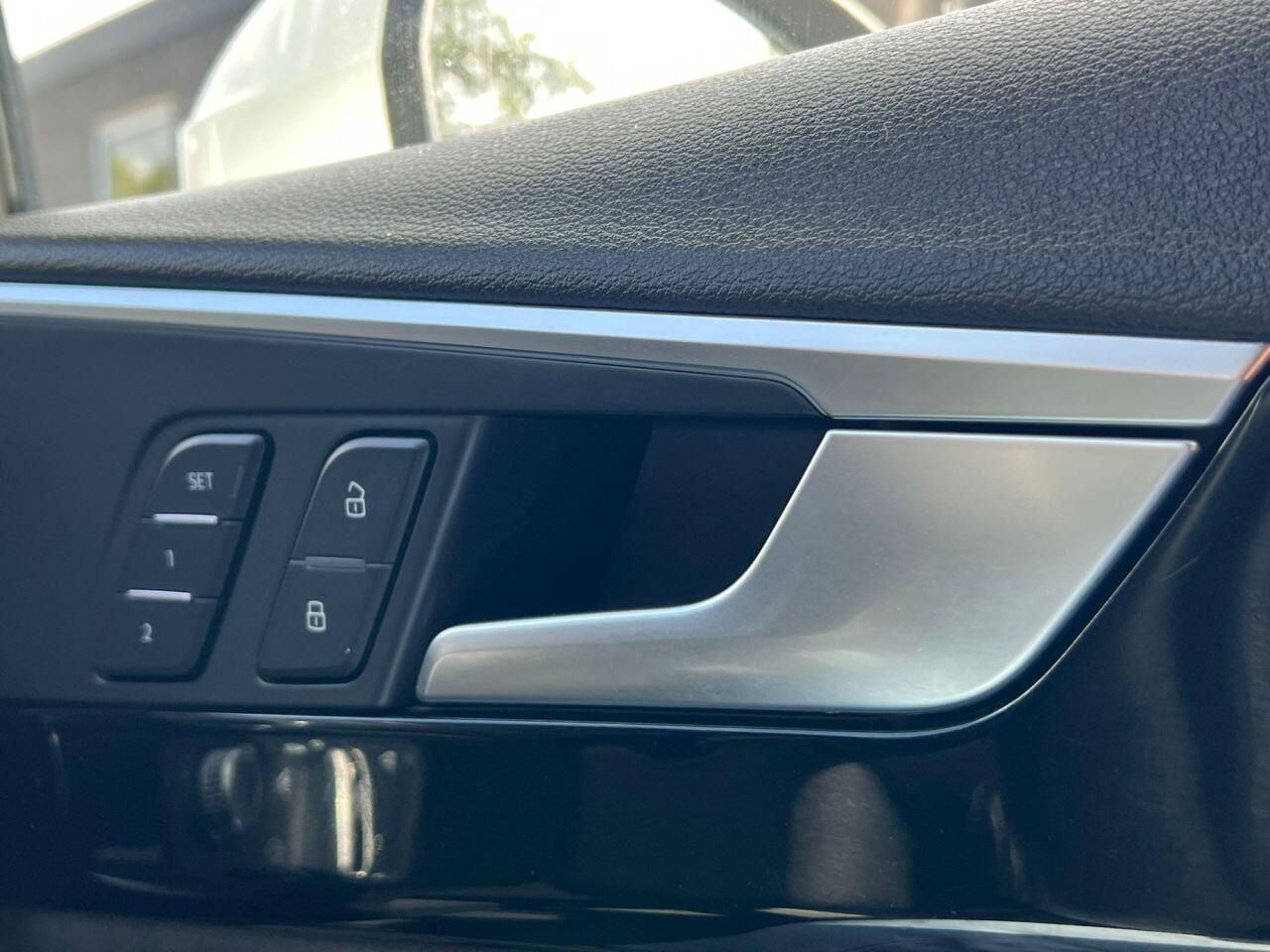 Audi A4 view 32