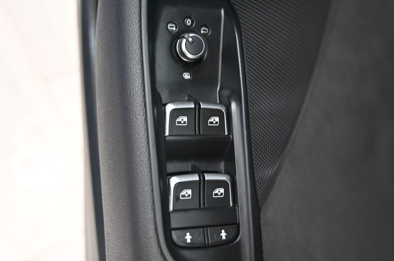Audi S3 view 36