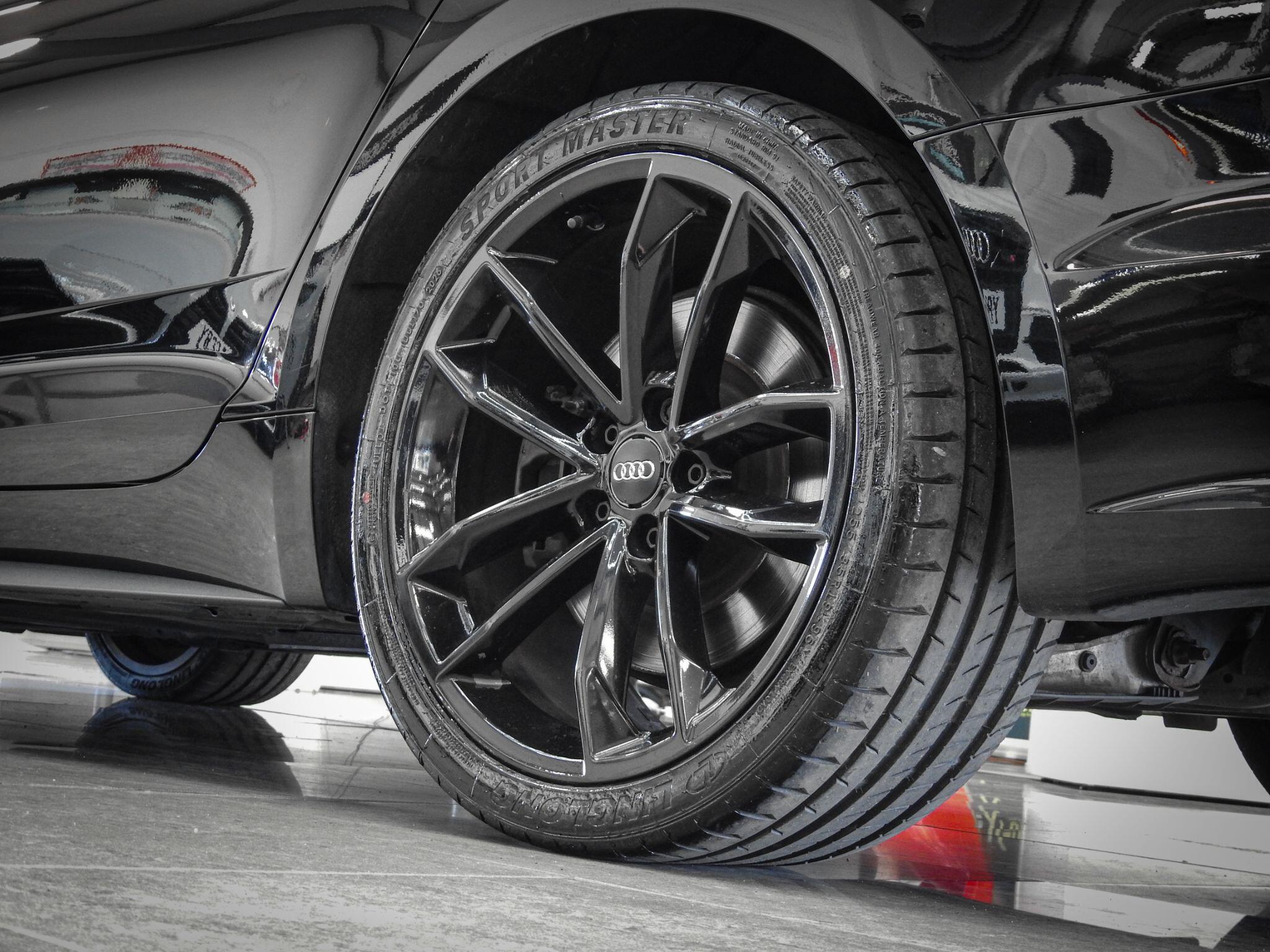 Audi S5 view 21