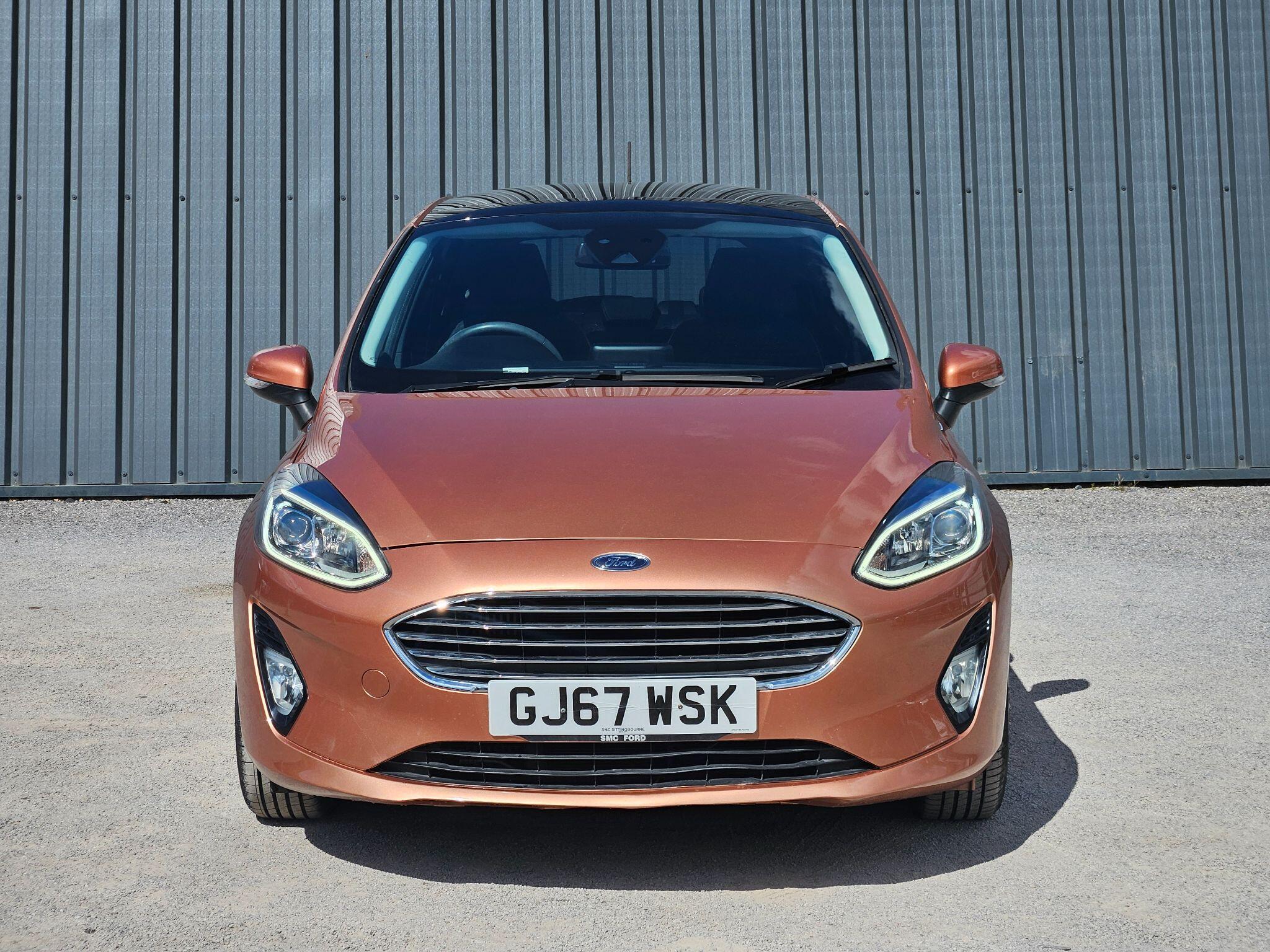 2017 Ford Fiesta image 2