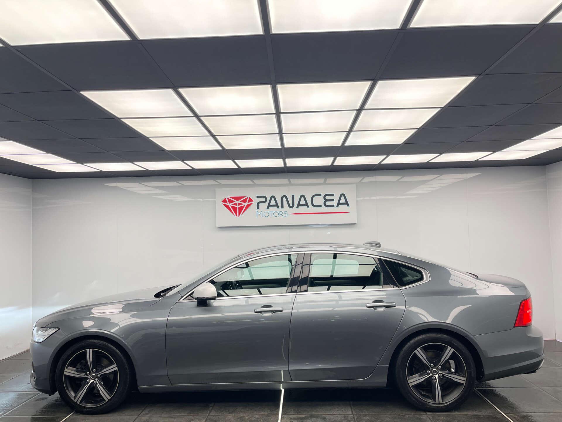 Volvo S90 view 26