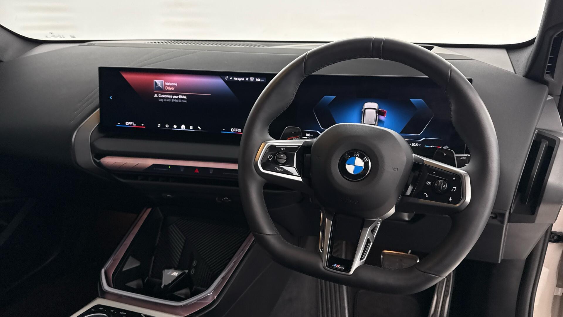 BMW X3 view 5